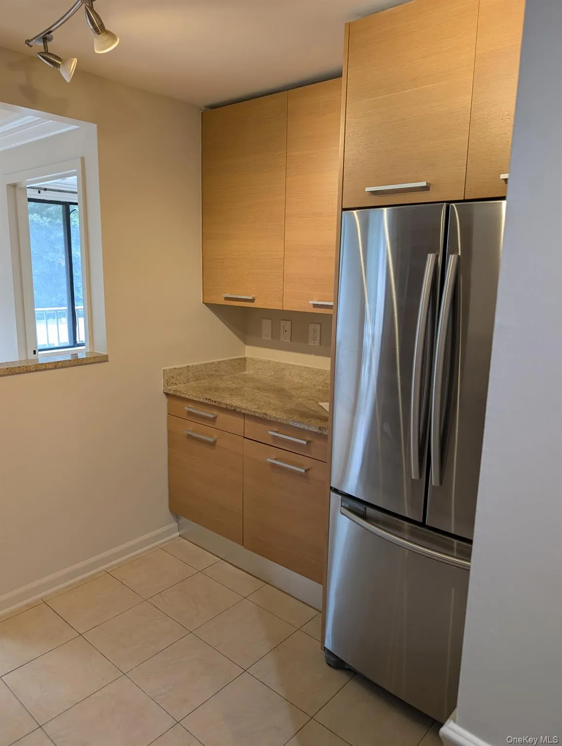 1155 Warburton Avenue, Yonkers, NY, 2 Bedrooms Bedrooms, 6 Rooms Rooms,2 BathroomsBathrooms,Residential Lease,For Rent,Warburton,0,1034961 1155 Warburton Avenue, Yonkers, NY, 2 Bedrooms Bedrooms, 6 Rooms Rooms,2 BathroomsBathrooms,Residential Lease,For Rent,Warburton,0,1034961