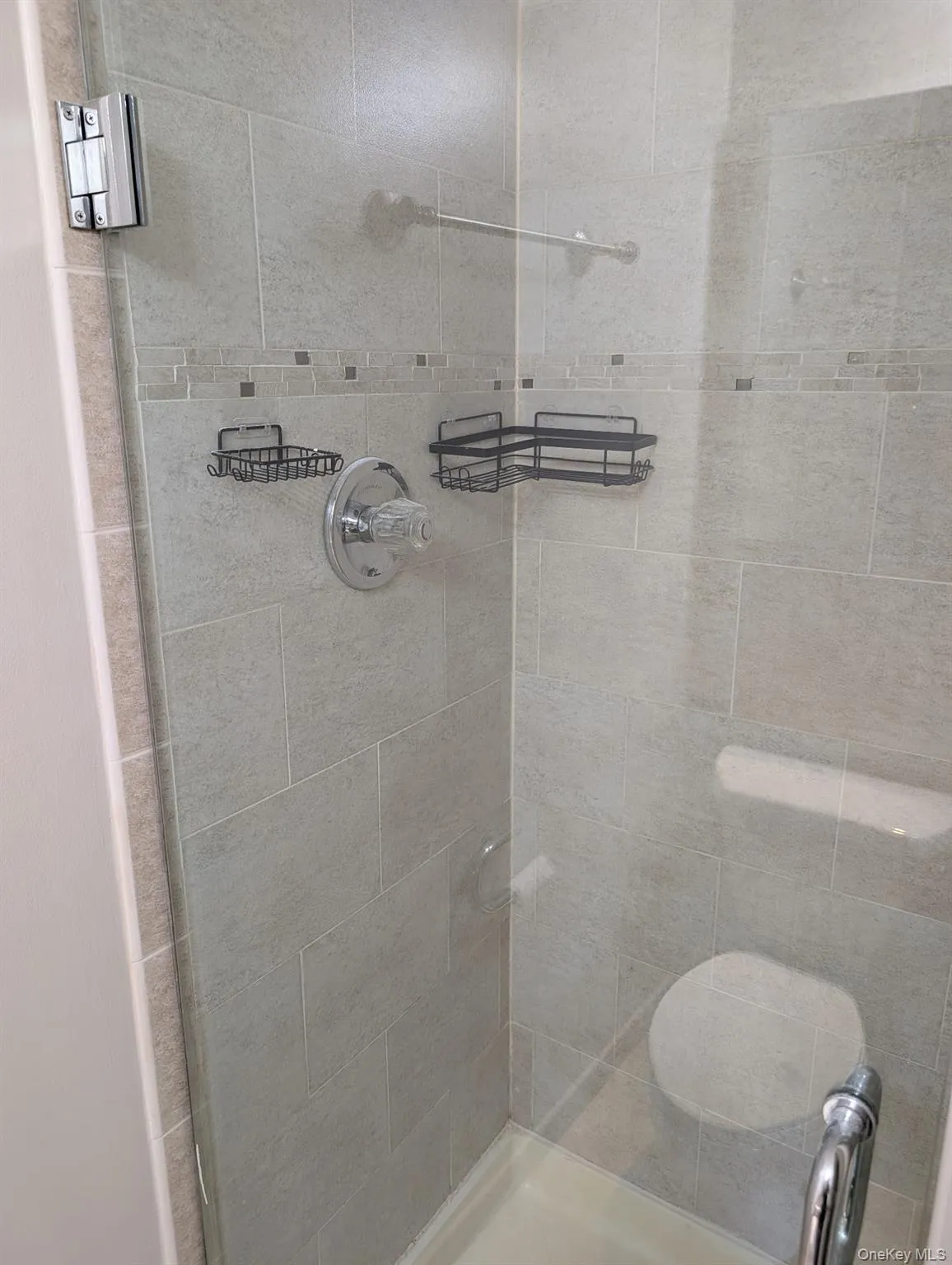 1155 Warburton Avenue, Yonkers, NY, 2 Bedrooms Bedrooms, 6 Rooms Rooms,2 BathroomsBathrooms,Residential Lease,For Rent,Warburton,0,1034961 1155 Warburton Avenue, Yonkers, NY, 2 Bedrooms Bedrooms, 6 Rooms Rooms,2 BathroomsBathrooms,Residential Lease,For Rent,Warburton,0,1034961