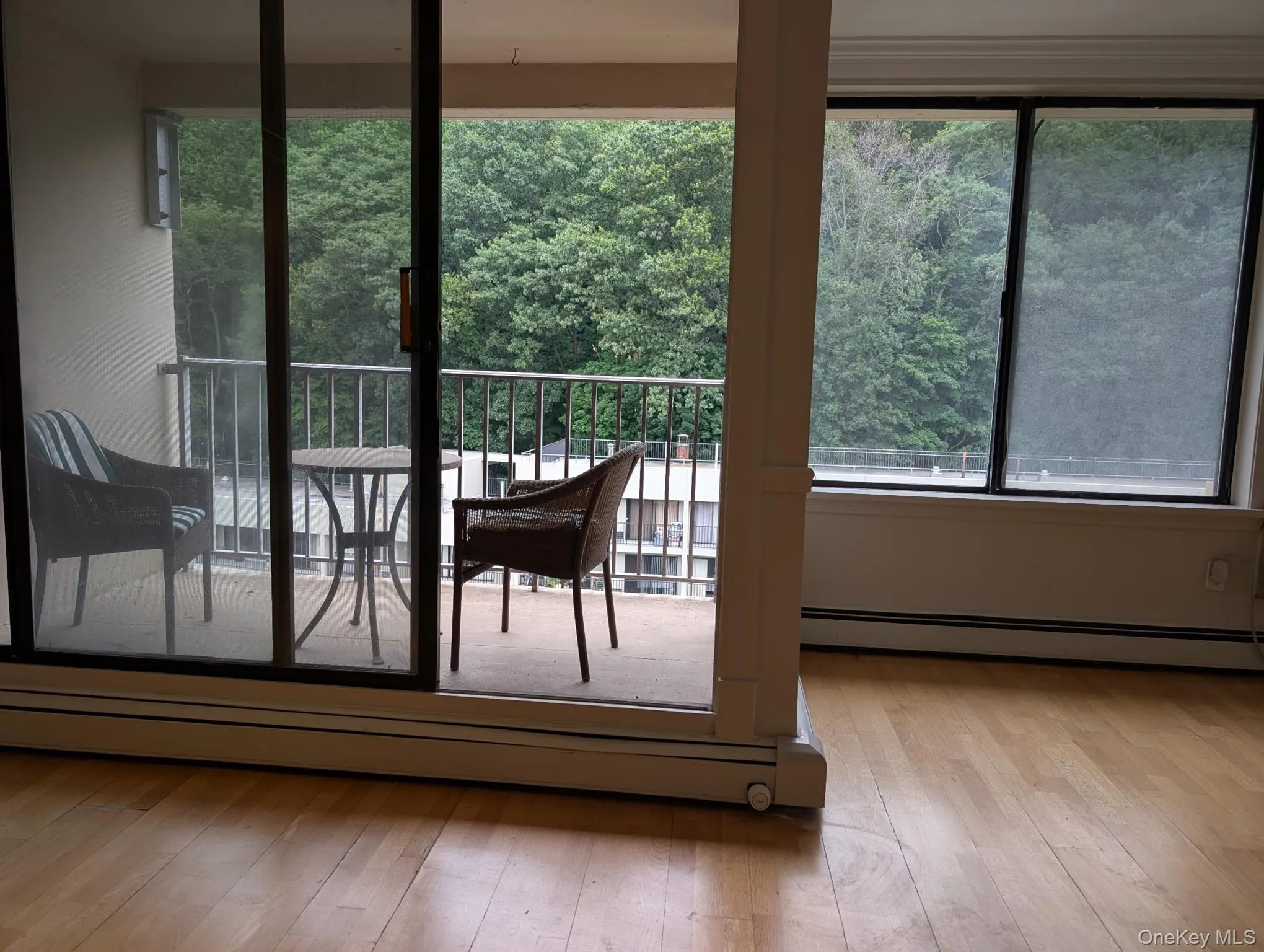 1155 Warburton Avenue, Yonkers, NY, 2 Bedrooms Bedrooms, 6 Rooms Rooms,2 BathroomsBathrooms,Residential Lease,For Rent,Warburton,0,1034961 1155 Warburton Avenue, Yonkers, NY, 2 Bedrooms Bedrooms, 6 Rooms Rooms,2 BathroomsBathrooms,Residential Lease,For Rent,Warburton,0,1034961