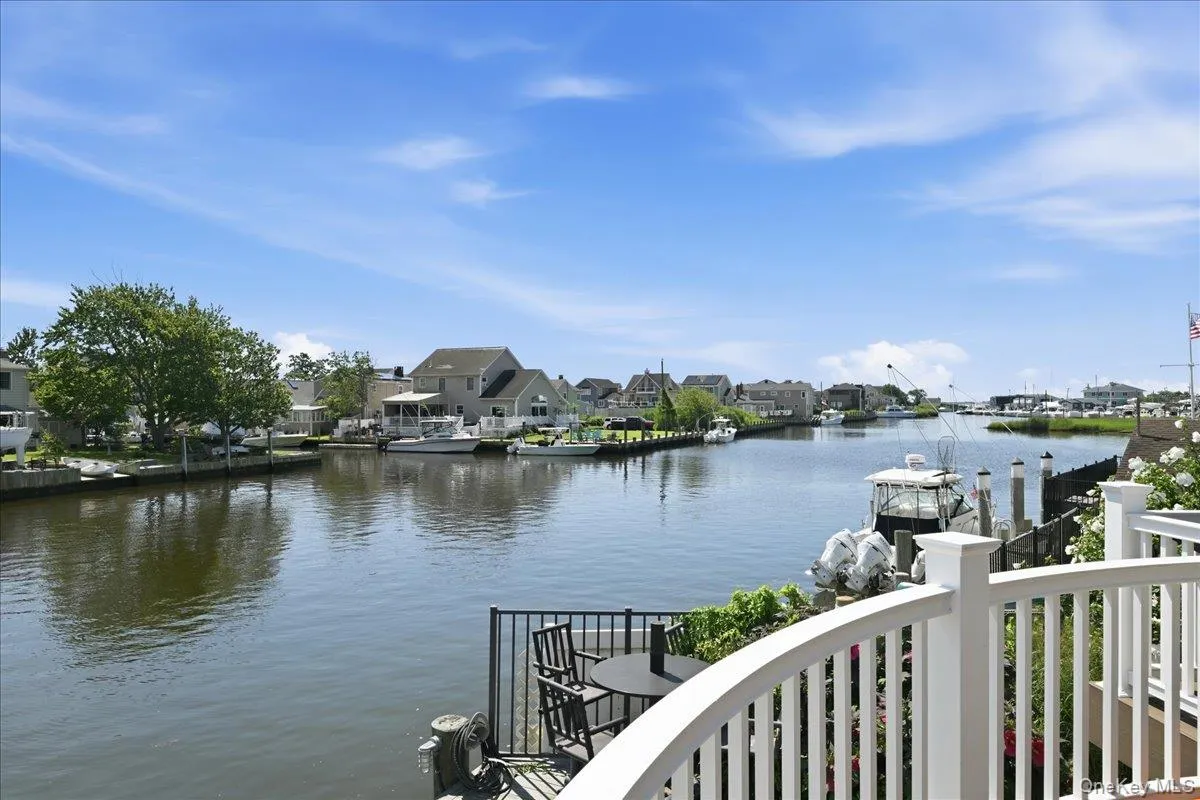 11 Angelica Court, West Babylon, NY, 5 Bedrooms Bedrooms, 9 Rooms Rooms,2 BathroomsBathrooms,Residential,For Rent,Angelica,0,1034966 11 Angelica Court, West Babylon, NY, 5 Bedrooms Bedrooms, 9 Rooms Rooms,2 BathroomsBathrooms,Residential,For Rent,Angelica,0,1034966