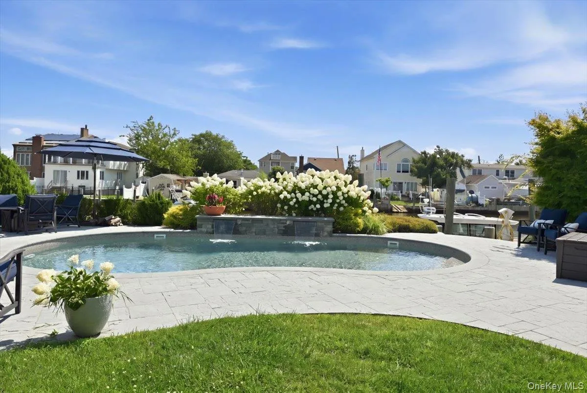 11 Angelica Court, West Babylon, NY, 5 Bedrooms Bedrooms, 9 Rooms Rooms,2 BathroomsBathrooms,Residential,For Rent,Angelica,0,1034966 11 Angelica Court, West Babylon, NY, 5 Bedrooms Bedrooms, 9 Rooms Rooms,2 BathroomsBathrooms,Residential,For Rent,Angelica,0,1034966