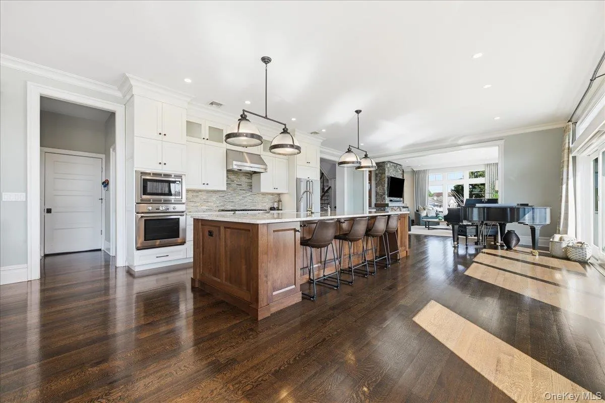 11 Angelica Court, West Babylon, NY, 5 Bedrooms Bedrooms, 9 Rooms Rooms,2 BathroomsBathrooms,Residential,For Rent,Angelica,0,1034966 11 Angelica Court, West Babylon, NY, 5 Bedrooms Bedrooms, 9 Rooms Rooms,2 BathroomsBathrooms,Residential,For Rent,Angelica,0,1034966