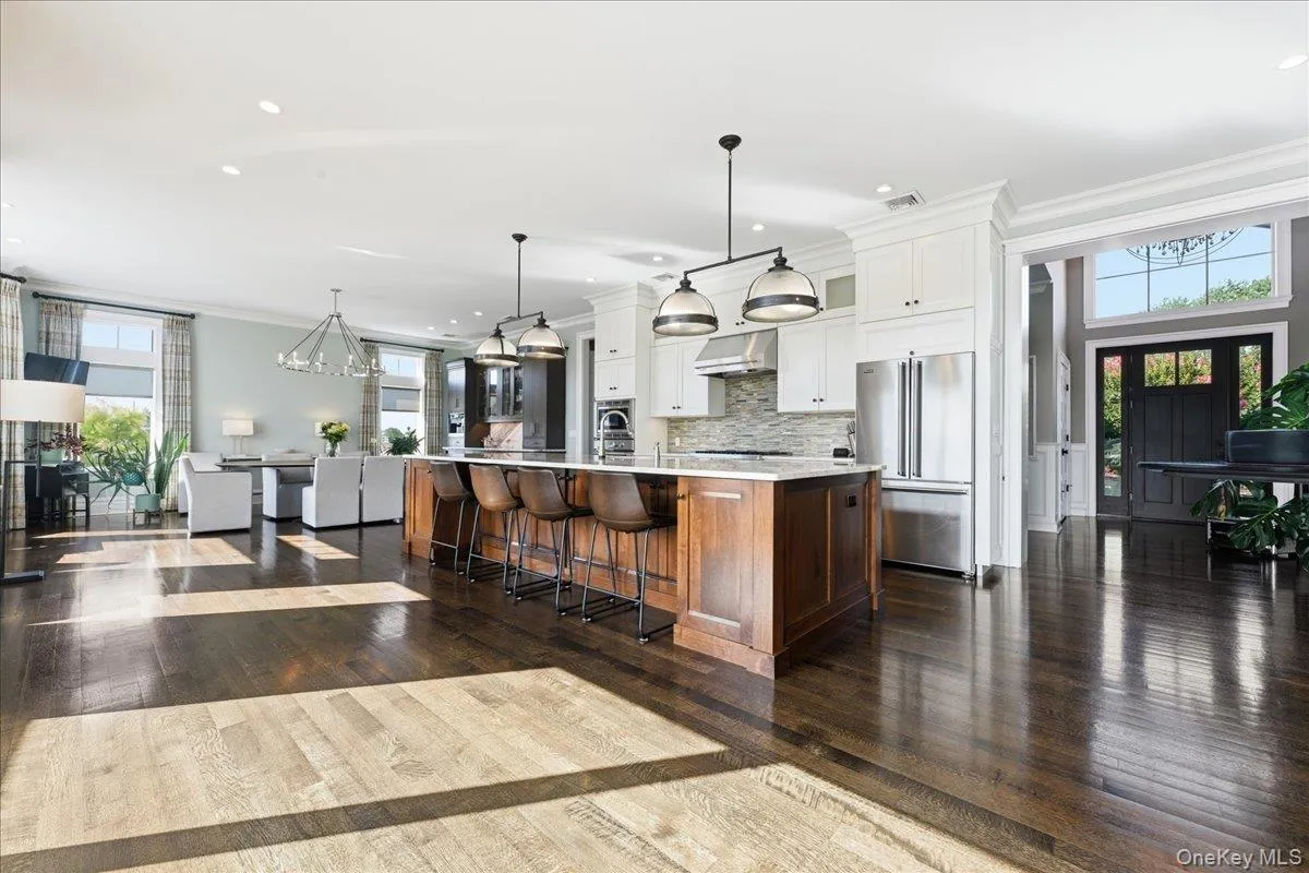 11 Angelica Court, West Babylon, NY, 5 Bedrooms Bedrooms, 9 Rooms Rooms,2 BathroomsBathrooms,Residential,For Rent,Angelica,0,1034966 11 Angelica Court, West Babylon, NY, 5 Bedrooms Bedrooms, 9 Rooms Rooms,2 BathroomsBathrooms,Residential,For Rent,Angelica,0,1034966