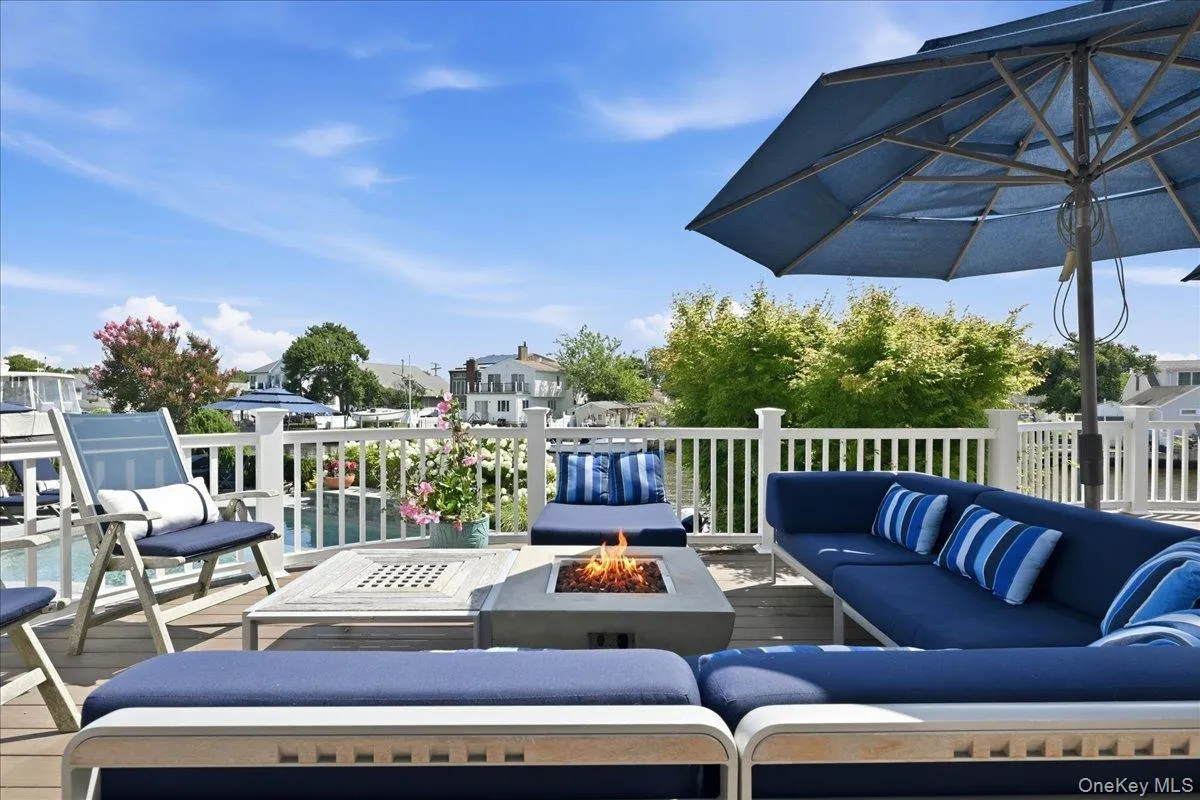 11 Angelica Court, West Babylon, NY, 5 Bedrooms Bedrooms, 9 Rooms Rooms,2 BathroomsBathrooms,Residential,For Rent,Angelica,0,1034966 11 Angelica Court, West Babylon, NY, 5 Bedrooms Bedrooms, 9 Rooms Rooms,2 BathroomsBathrooms,Residential,For Rent,Angelica,0,1034966