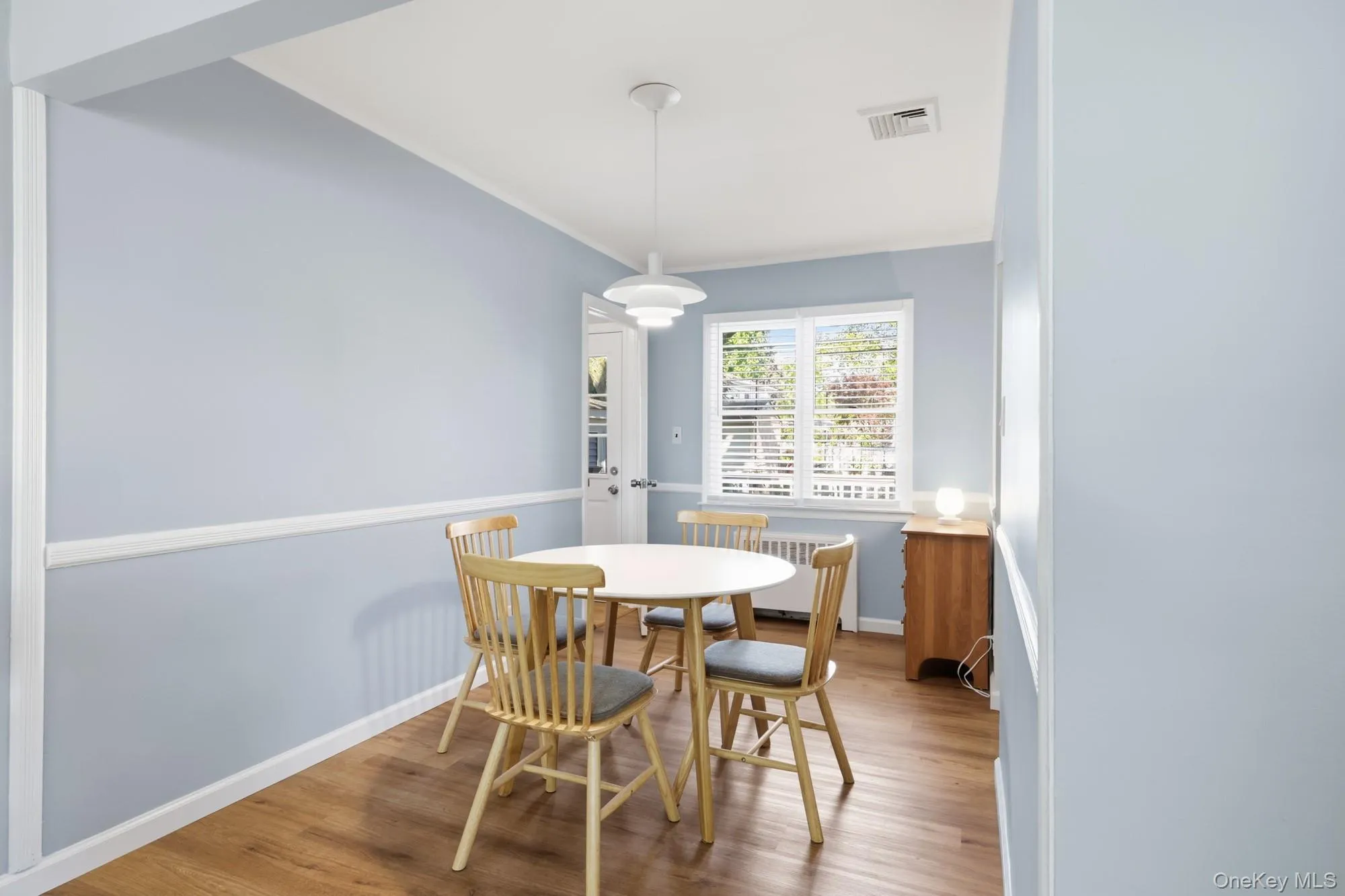 38 Linwood Avenue, Oyster Bay, NY, 3 Bedrooms Bedrooms, 6 Rooms Rooms,1 BathroomBathrooms,Residential,For Rent,Linwood,0,1034968 38 Linwood Avenue, Oyster Bay, NY, 3 Bedrooms Bedrooms, 6 Rooms Rooms,1 BathroomBathrooms,Residential,For Rent,Linwood,0,1034968