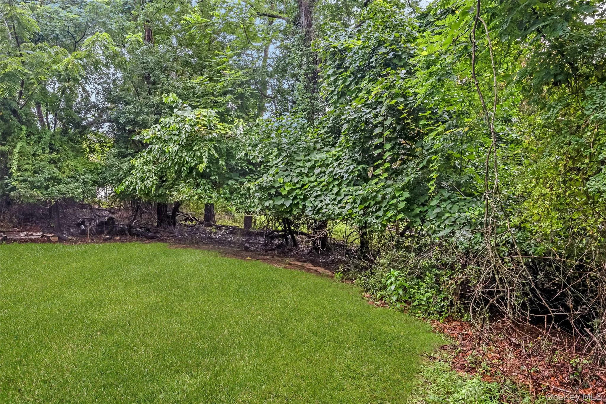 21 Sams Path, Brookhaven, NY, 4 Bedrooms Bedrooms, 7 Rooms Rooms,2 BathroomsBathrooms,Residential,For Rent,Sams,0,1034970 21 Sams Path, Brookhaven, NY, 4 Bedrooms Bedrooms, 7 Rooms Rooms,2 BathroomsBathrooms,Residential,For Rent,Sams,0,1034970