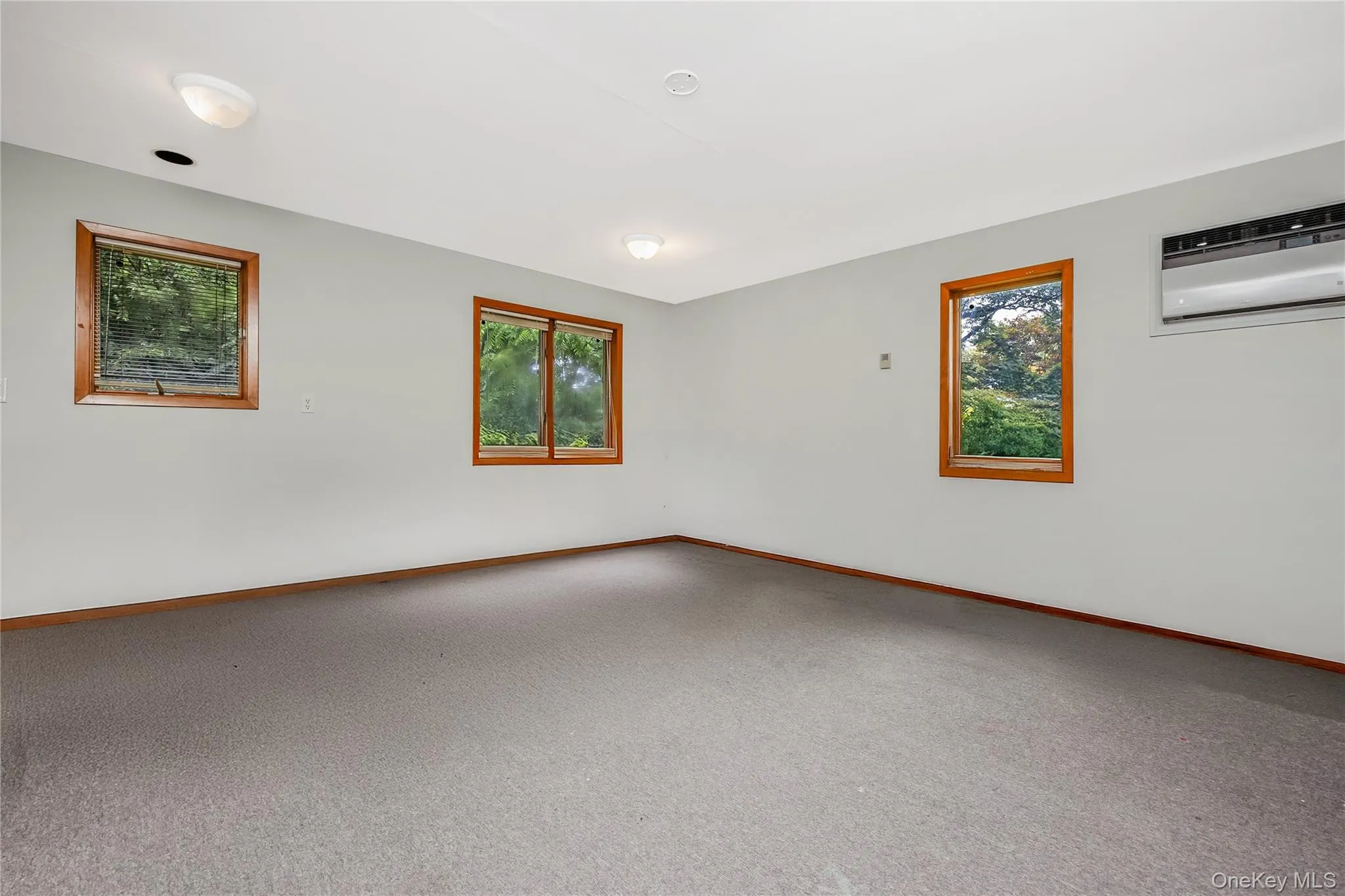 21 Sams Path, Brookhaven, NY, 4 Bedrooms Bedrooms, 7 Rooms Rooms,2 BathroomsBathrooms,Residential,For Rent,Sams,0,1034970 21 Sams Path, Brookhaven, NY, 4 Bedrooms Bedrooms, 7 Rooms Rooms,2 BathroomsBathrooms,Residential,For Rent,Sams,0,1034970