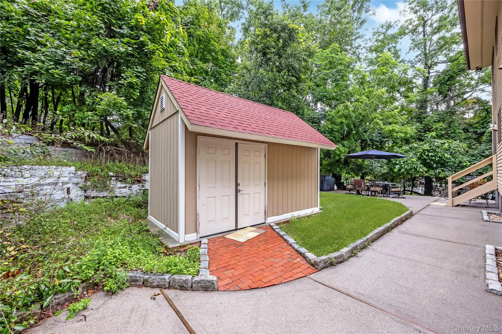 21 Sams Path, Brookhaven, NY, 4 Bedrooms Bedrooms, 7 Rooms Rooms,2 BathroomsBathrooms,Residential,For Rent,Sams,0,1034970 21 Sams Path, Brookhaven, NY, 4 Bedrooms Bedrooms, 7 Rooms Rooms,2 BathroomsBathrooms,Residential,For Rent,Sams,0,1034970