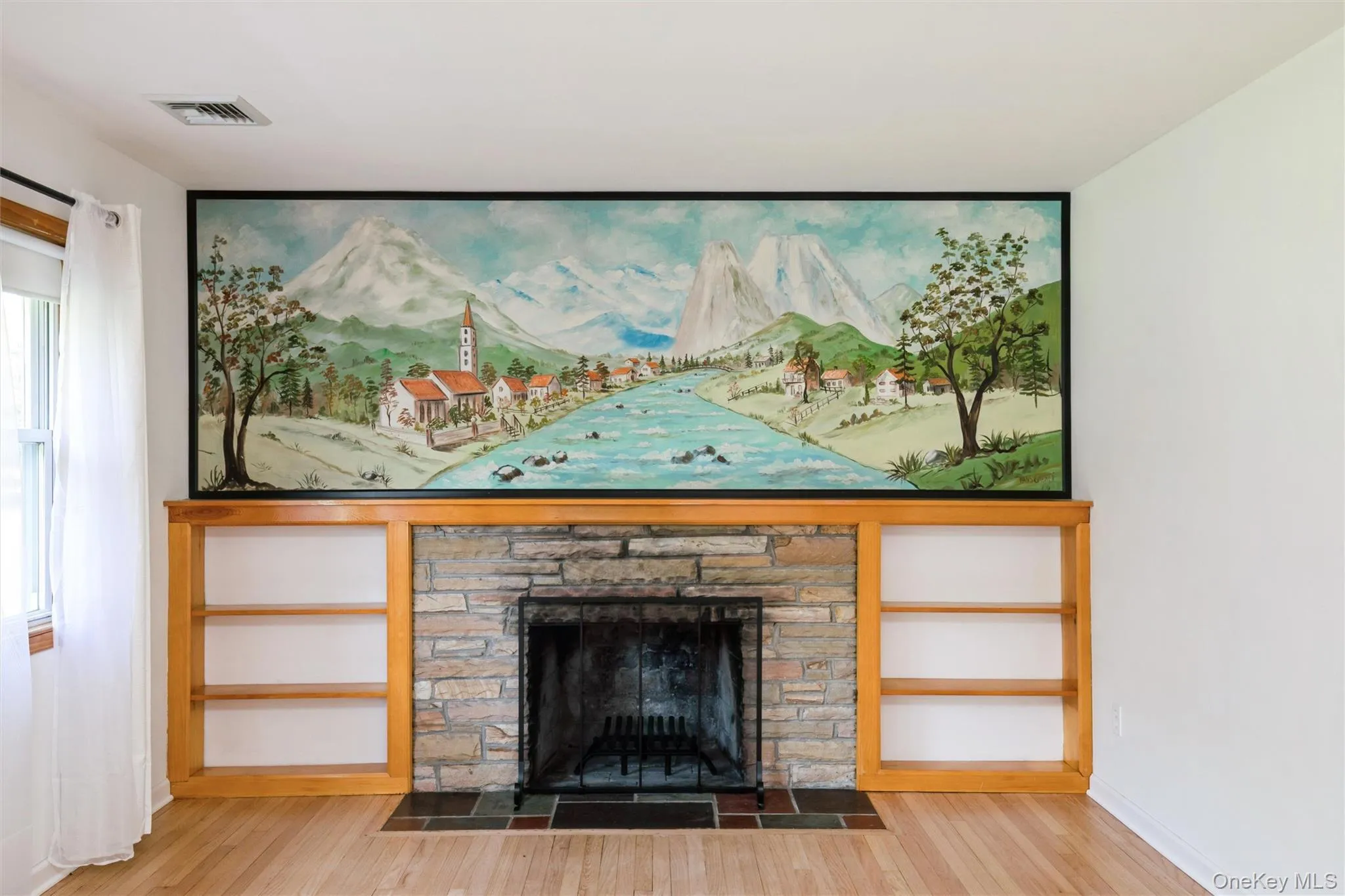 Fireplace/ Mural Fireplace/ Mural
