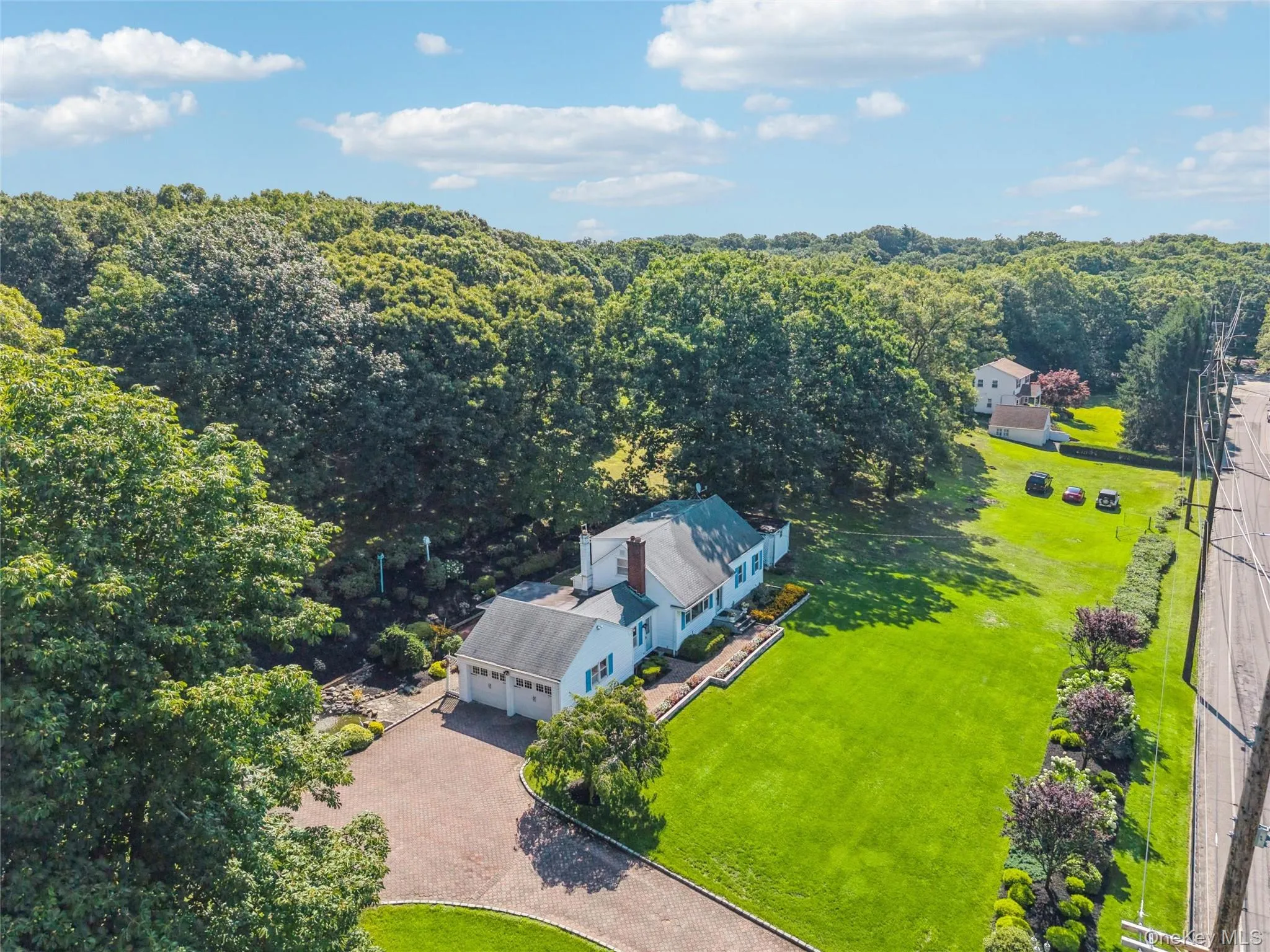 10 Old Northport Road, Smithtown, NY, 4 Bedrooms Bedrooms, 7 Rooms Rooms,2 BathroomsBathrooms,Residential,For Rent,Old Northport,0,1034972 10 Old Northport Road, Smithtown, NY, 4 Bedrooms Bedrooms, 7 Rooms Rooms,2 BathroomsBathrooms,Residential,For Rent,Old Northport,0,1034972