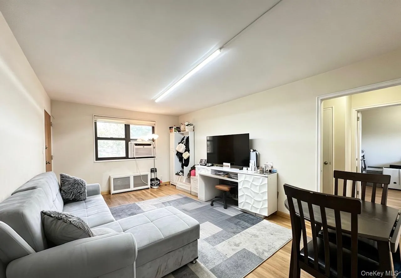 67-67 136TH STREET, New York, NY, 2 Bedrooms Bedrooms, 5 Rooms Rooms,1 BathroomBathrooms,Residential,For Rent,136TH STREET,0,1034975 67-67 136TH STREET, New York, NY, 2 Bedrooms Bedrooms, 5 Rooms Rooms,1 BathroomBathrooms,Residential,For Rent,136TH STREET,0,1034975