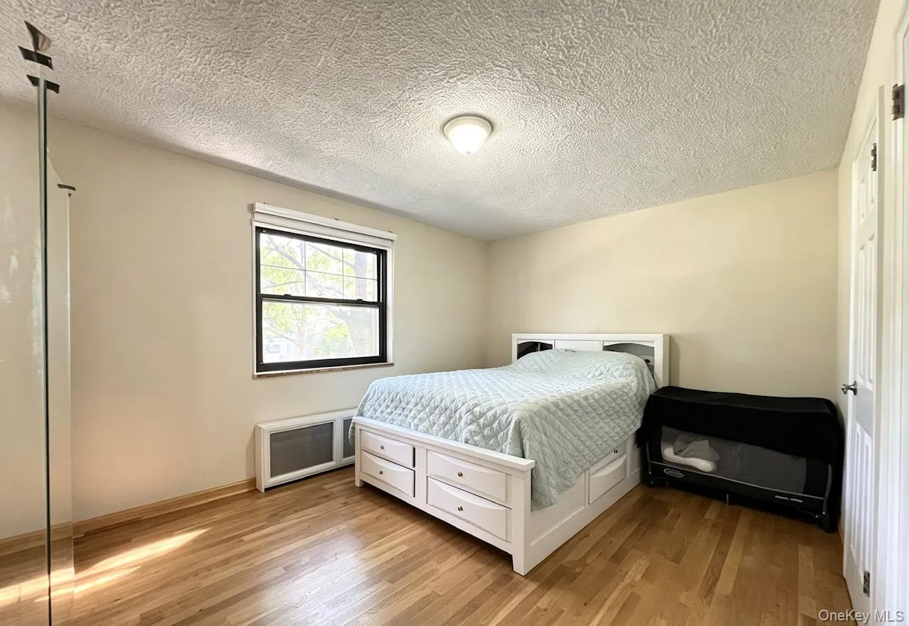 67-67 136TH STREET, New York, NY, 2 Bedrooms Bedrooms, 5 Rooms Rooms,1 BathroomBathrooms,Residential,For Rent,136TH STREET,0,1034975 67-67 136TH STREET, New York, NY, 2 Bedrooms Bedrooms, 5 Rooms Rooms,1 BathroomBathrooms,Residential,For Rent,136TH STREET,0,1034975