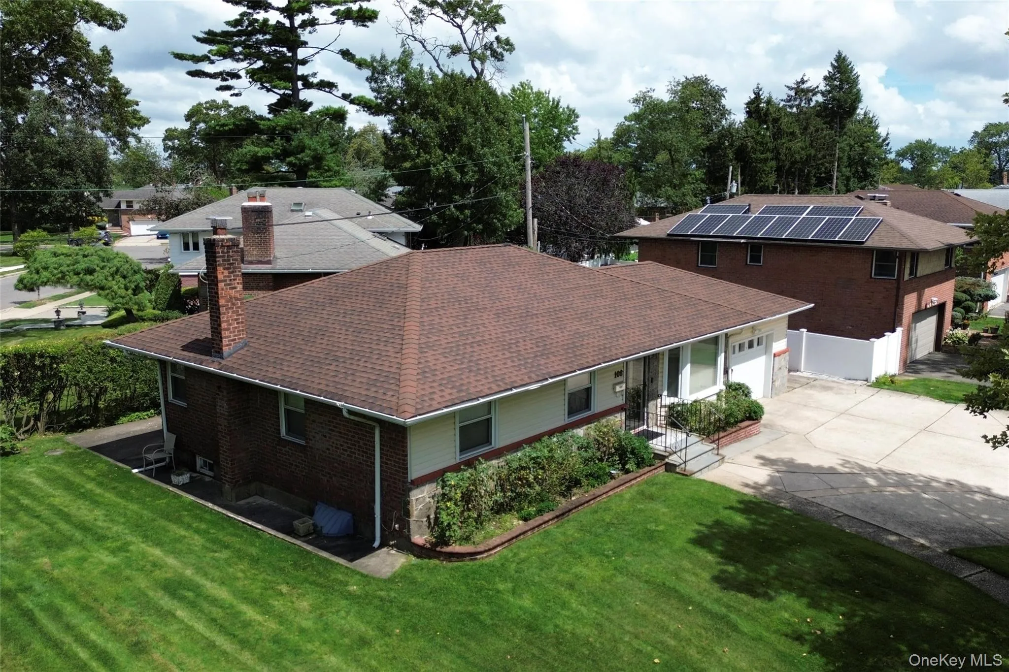 108 Marcus Avenue, North Hempstead, NY, 3 Bedrooms Bedrooms, 6 Rooms Rooms,2 BathroomsBathrooms,Residential,For Rent,Marcus,0,1034978 108 Marcus Avenue, North Hempstead, NY, 3 Bedrooms Bedrooms, 6 Rooms Rooms,2 BathroomsBathrooms,Residential,For Rent,Marcus,0,1034978