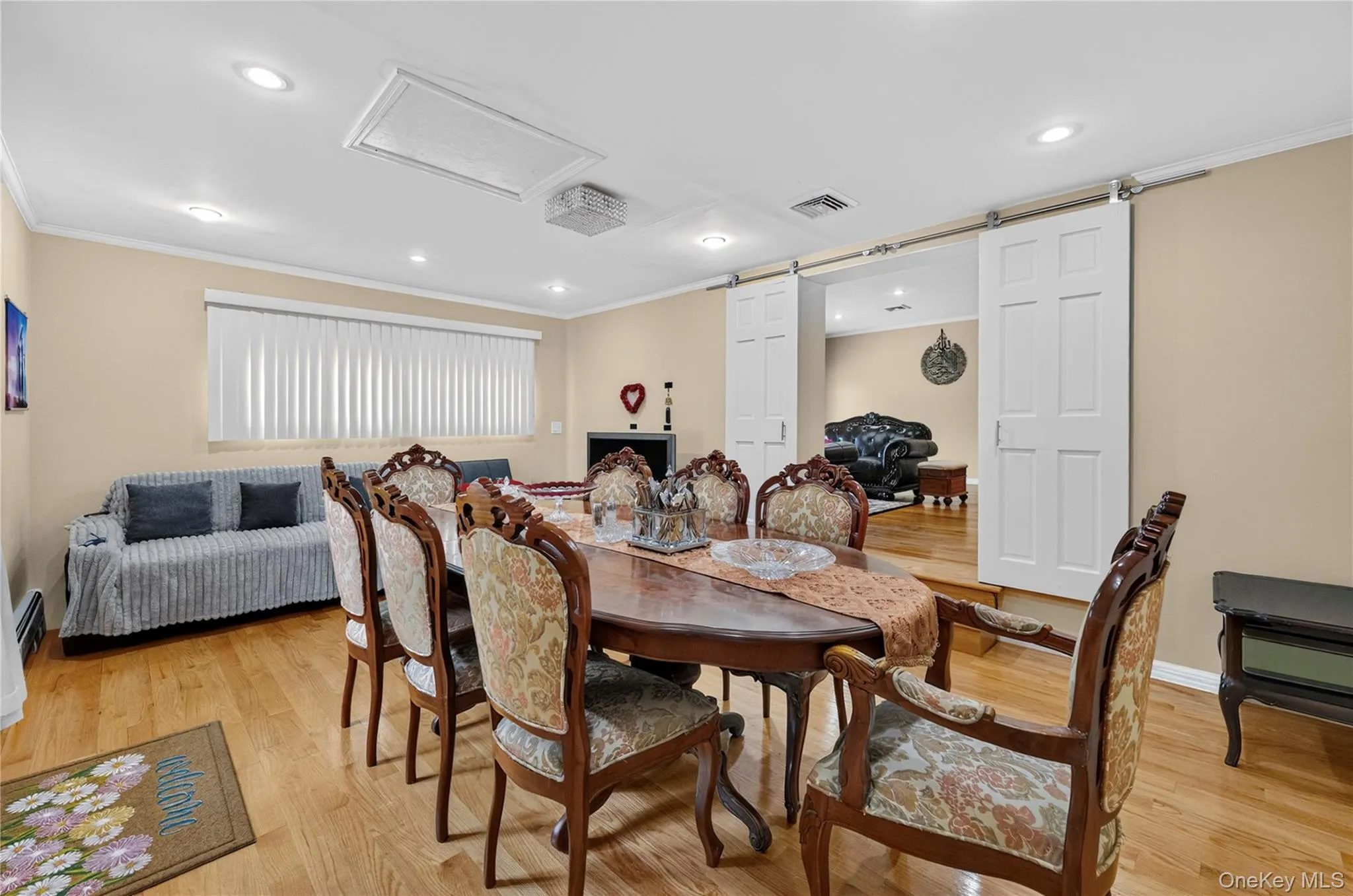 108 Marcus Avenue, North Hempstead, NY, 3 Bedrooms Bedrooms, 6 Rooms Rooms,2 BathroomsBathrooms,Residential,For Rent,Marcus,0,1034978 108 Marcus Avenue, North Hempstead, NY, 3 Bedrooms Bedrooms, 6 Rooms Rooms,2 BathroomsBathrooms,Residential,For Rent,Marcus,0,1034978