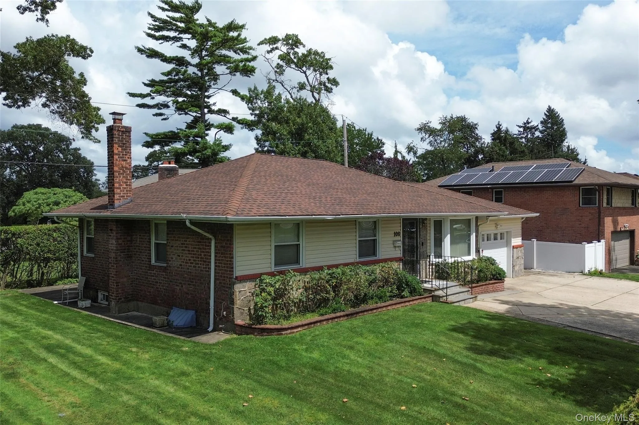 108 Marcus Avenue, North Hempstead, NY, 3 Bedrooms Bedrooms, 6 Rooms Rooms,2 BathroomsBathrooms,Residential,For Rent,Marcus,0,1034978 108 Marcus Avenue, North Hempstead, NY, 3 Bedrooms Bedrooms, 6 Rooms Rooms,2 BathroomsBathrooms,Residential,For Rent,Marcus,0,1034978