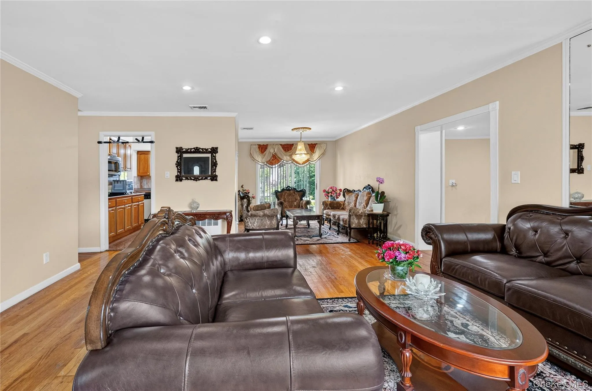 108 Marcus Avenue, North Hempstead, NY, 3 Bedrooms Bedrooms, 6 Rooms Rooms,2 BathroomsBathrooms,Residential,For Rent,Marcus,0,1034978 108 Marcus Avenue, North Hempstead, NY, 3 Bedrooms Bedrooms, 6 Rooms Rooms,2 BathroomsBathrooms,Residential,For Rent,Marcus,0,1034978