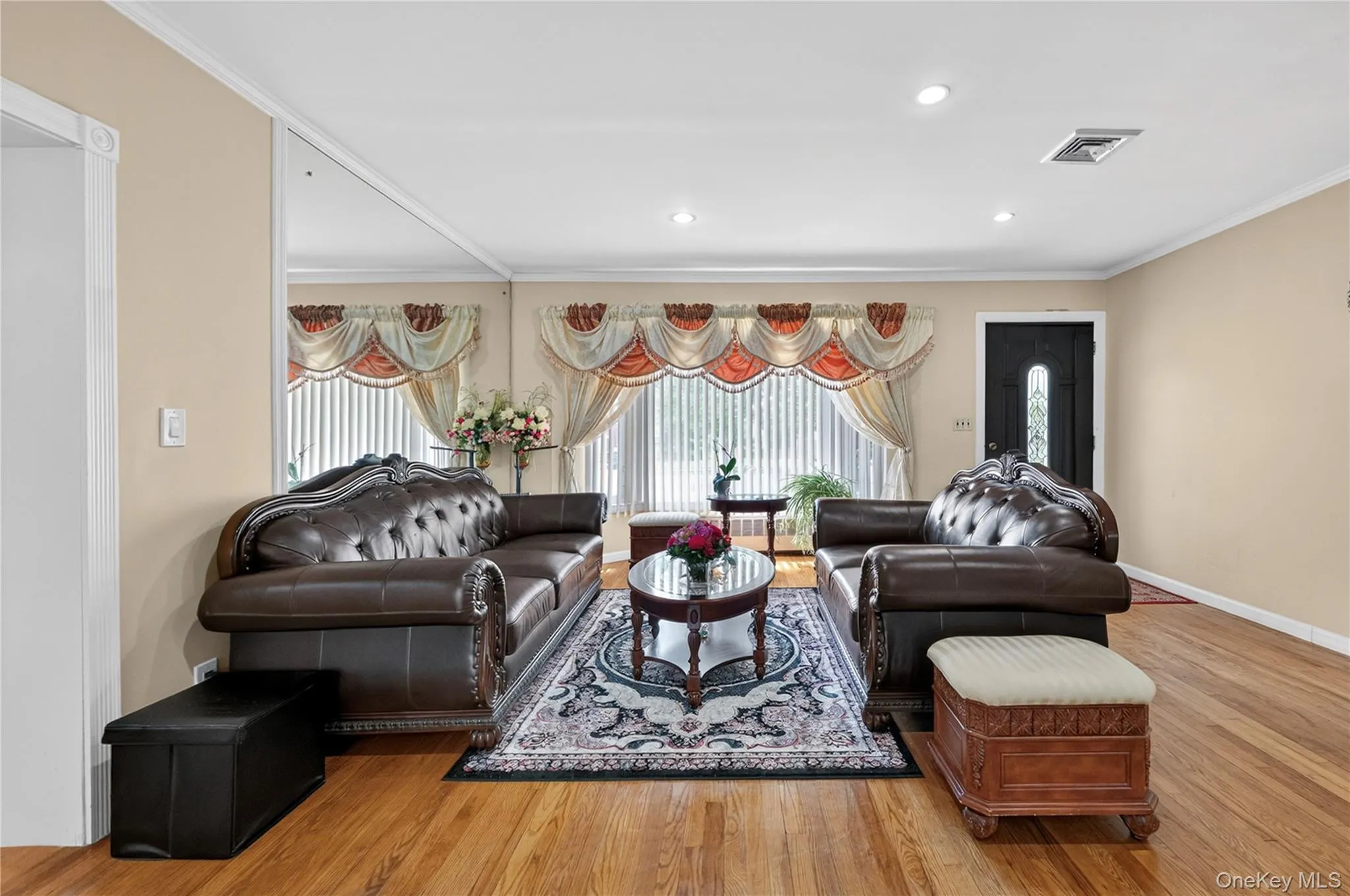 108 Marcus Avenue, North Hempstead, NY, 3 Bedrooms Bedrooms, 6 Rooms Rooms,2 BathroomsBathrooms,Residential,For Rent,Marcus,0,1034978 108 Marcus Avenue, North Hempstead, NY, 3 Bedrooms Bedrooms, 6 Rooms Rooms,2 BathroomsBathrooms,Residential,For Rent,Marcus,0,1034978