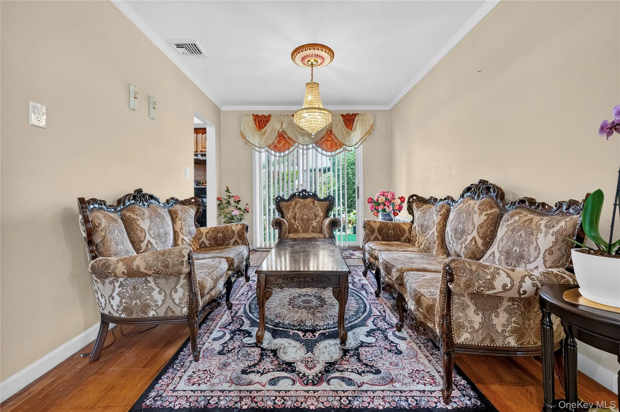 108 Marcus Avenue, North Hempstead, NY, 3 Bedrooms Bedrooms, 6 Rooms Rooms,2 BathroomsBathrooms,Residential,For Rent,Marcus,0,1034978 108 Marcus Avenue, North Hempstead, NY, 3 Bedrooms Bedrooms, 6 Rooms Rooms,2 BathroomsBathrooms,Residential,For Rent,Marcus,0,1034978