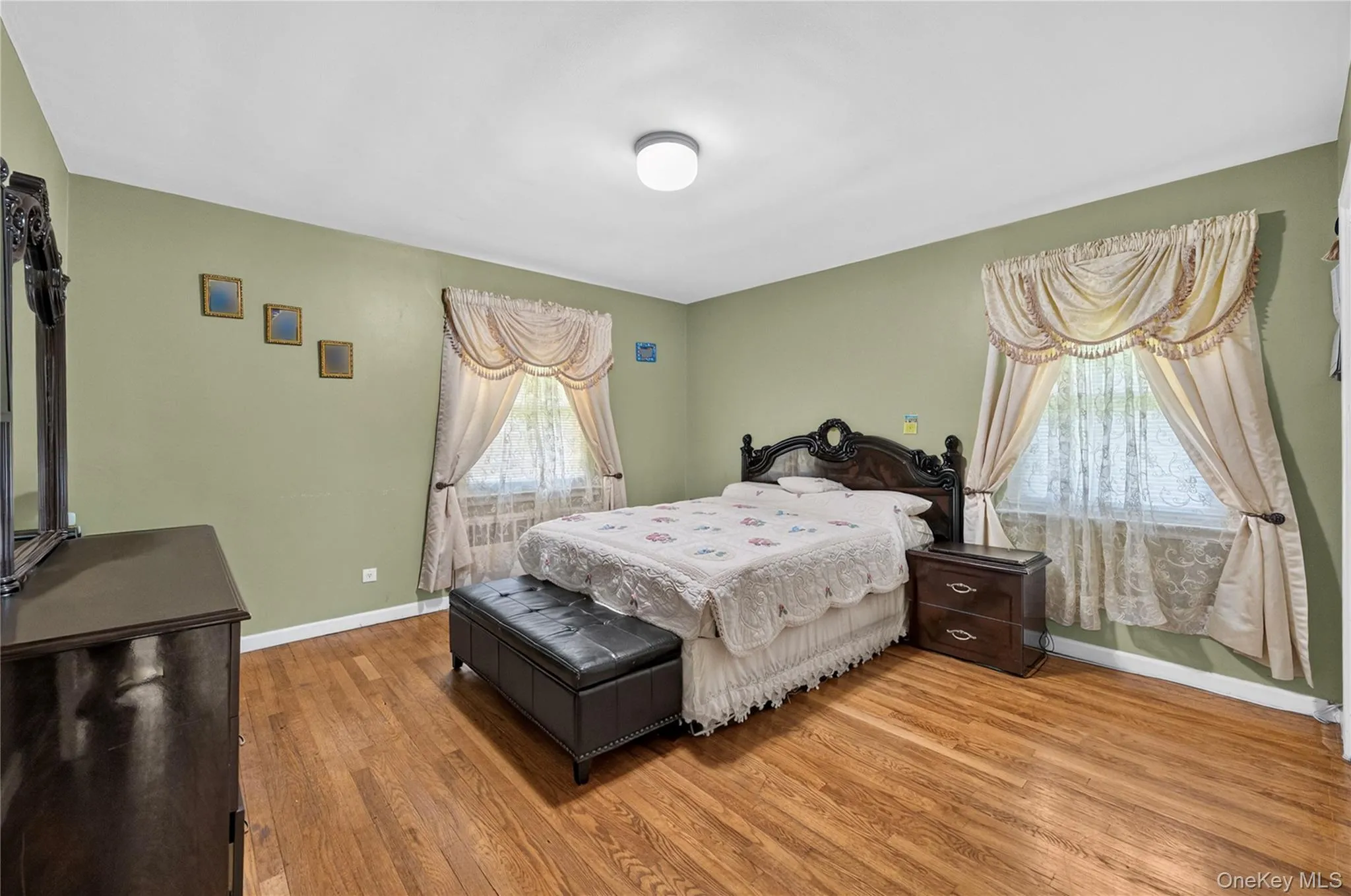 108 Marcus Avenue, North Hempstead, NY, 3 Bedrooms Bedrooms, 6 Rooms Rooms,2 BathroomsBathrooms,Residential,For Rent,Marcus,0,1034978 108 Marcus Avenue, North Hempstead, NY, 3 Bedrooms Bedrooms, 6 Rooms Rooms,2 BathroomsBathrooms,Residential,For Rent,Marcus,0,1034978