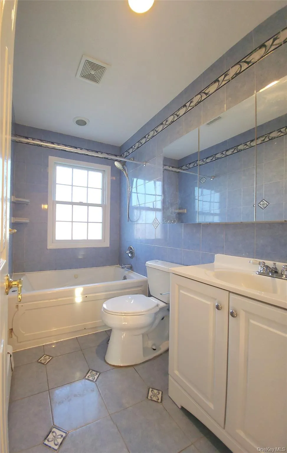 34 Arch Lane, Oyster Bay, NY, 5 Bedrooms Bedrooms, 10 Rooms Rooms,2 BathroomsBathrooms,Residential Lease,For Rent,Arch,0,1034979 34 Arch Lane, Oyster Bay, NY, 5 Bedrooms Bedrooms, 10 Rooms Rooms,2 BathroomsBathrooms,Residential Lease,For Rent,Arch,0,1034979