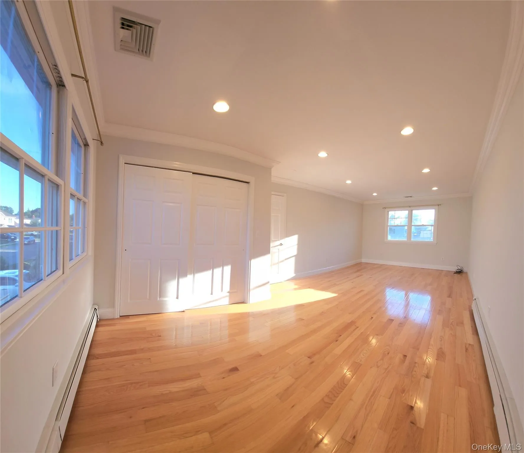 34 Arch Lane, Oyster Bay, NY, 5 Bedrooms Bedrooms, 10 Rooms Rooms,2 BathroomsBathrooms,Residential Lease,For Rent,Arch,0,1034979 34 Arch Lane, Oyster Bay, NY, 5 Bedrooms Bedrooms, 10 Rooms Rooms,2 BathroomsBathrooms,Residential Lease,For Rent,Arch,0,1034979