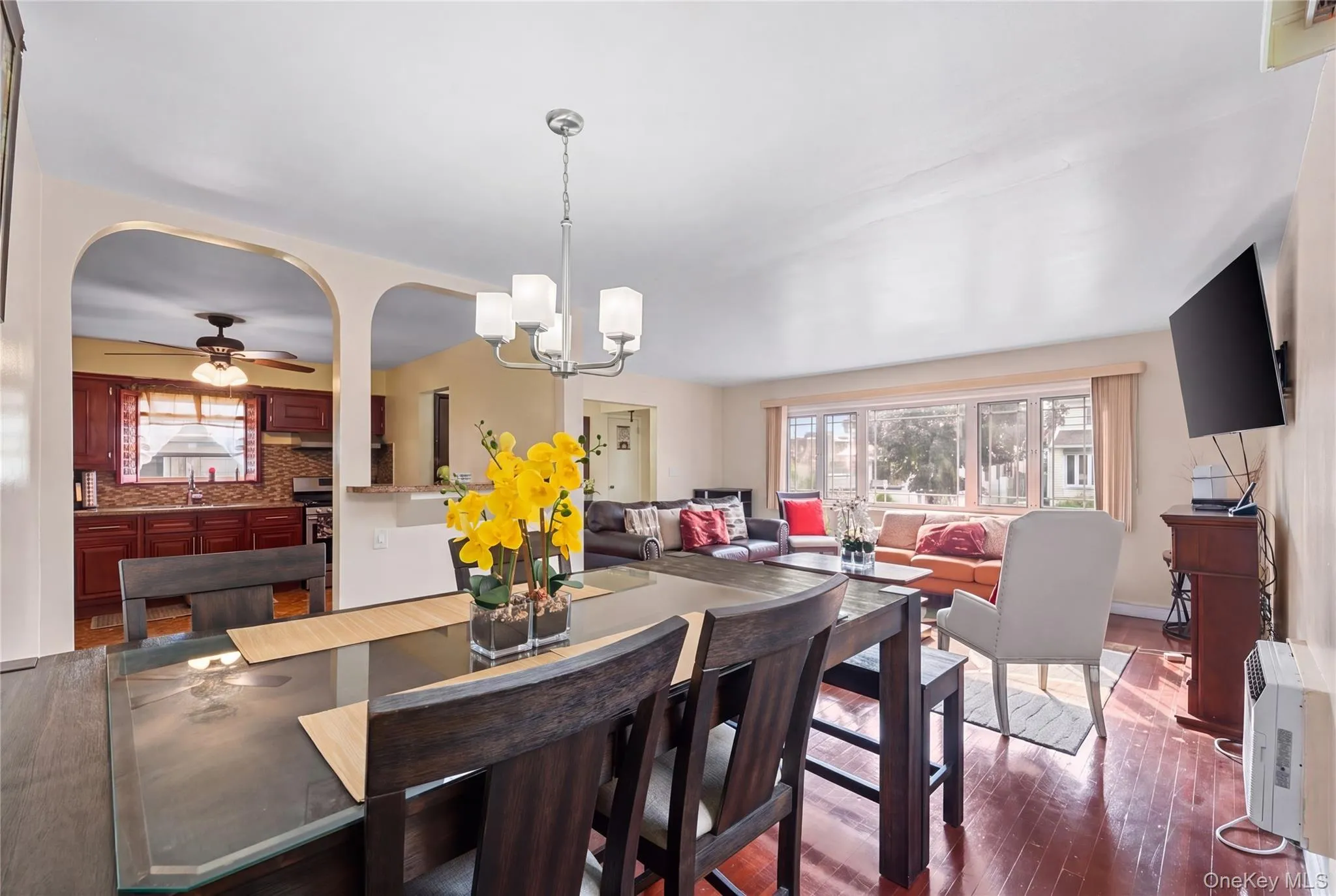 13945 227th Street, New York, NY, 3 Bedrooms Bedrooms, 2 Rooms Rooms,2 BathroomsBathrooms,Residential,For Rent,227th,0,1034980 13945 227th Street, New York, NY, 3 Bedrooms Bedrooms, 2 Rooms Rooms,2 BathroomsBathrooms,Residential,For Rent,227th,0,1034980