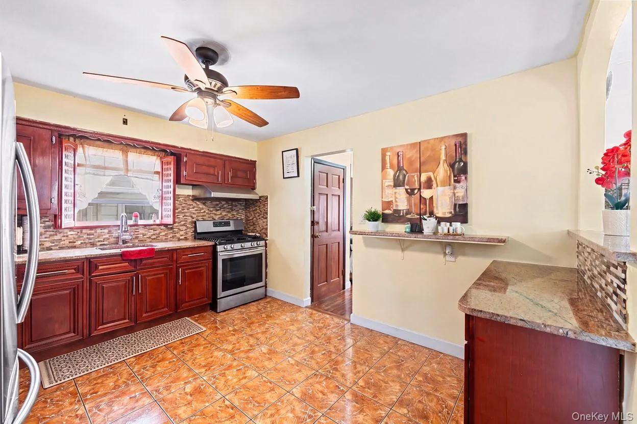 13945 227th Street, New York, NY, 3 Bedrooms Bedrooms, 2 Rooms Rooms,2 BathroomsBathrooms,Residential,For Rent,227th,0,1034980 13945 227th Street, New York, NY, 3 Bedrooms Bedrooms, 2 Rooms Rooms,2 BathroomsBathrooms,Residential,For Rent,227th,0,1034980