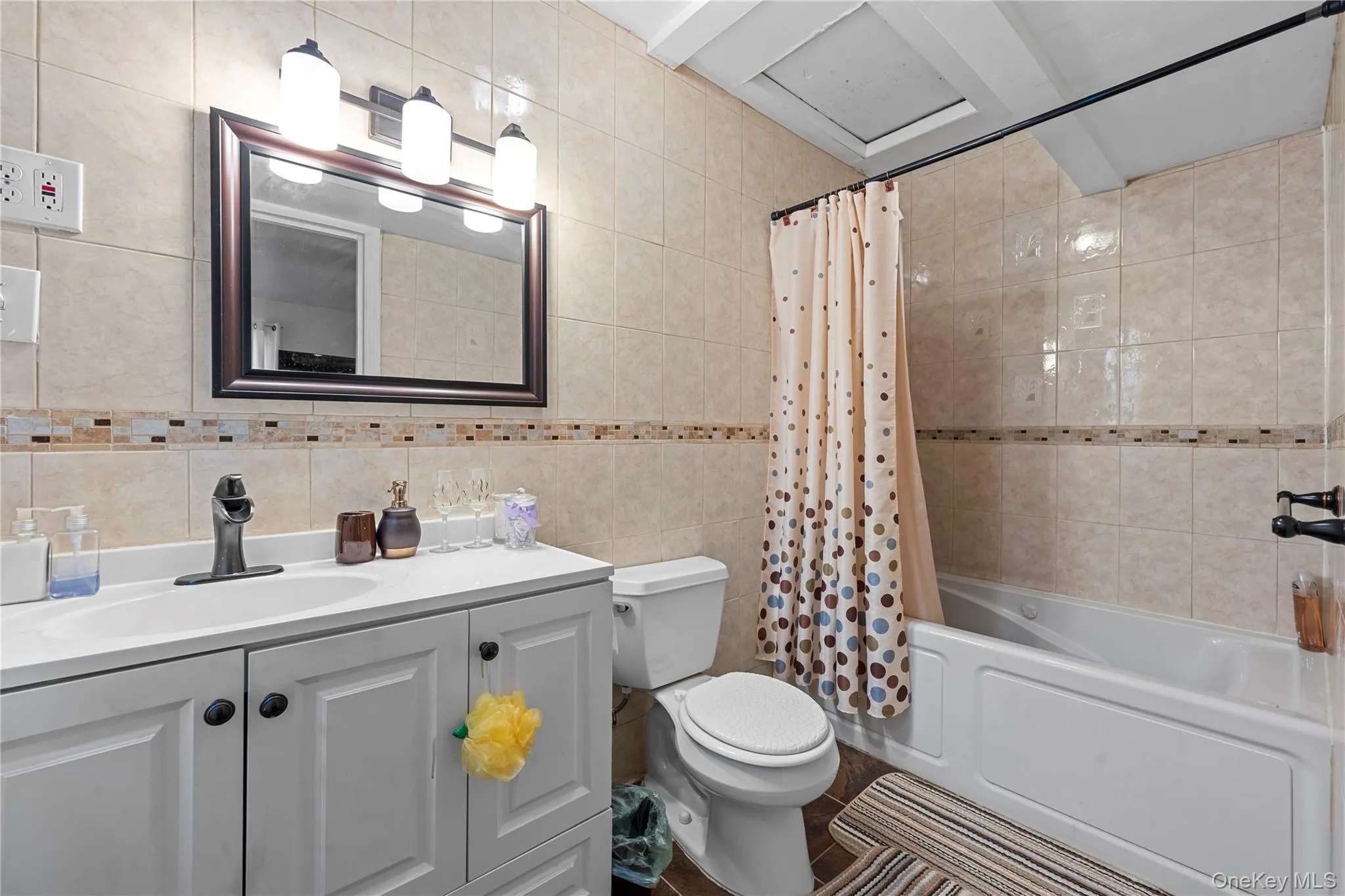 13945 227th Street, New York, NY, 3 Bedrooms Bedrooms, 2 Rooms Rooms,2 BathroomsBathrooms,Residential,For Rent,227th,0,1034980 13945 227th Street, New York, NY, 3 Bedrooms Bedrooms, 2 Rooms Rooms,2 BathroomsBathrooms,Residential,For Rent,227th,0,1034980