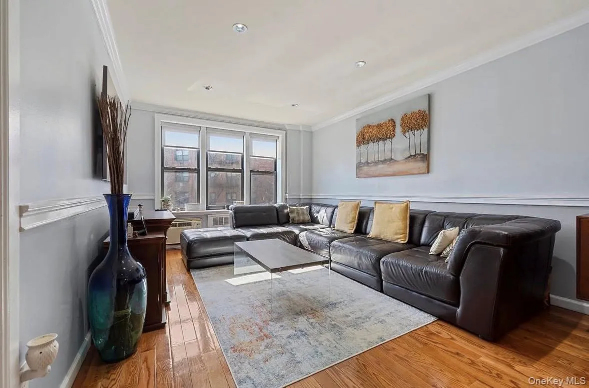 5803 Calloway Street, New York, NY, 1 Bedroom Bedrooms, 3 Rooms Rooms,1 BathroomBathrooms,Residential,For Rent,Calloway Street,0,1034984 5803 Calloway Street, New York, NY, 1 Bedroom Bedrooms, 3 Rooms Rooms,1 BathroomBathrooms,Residential,For Rent,Calloway Street,0,1034984