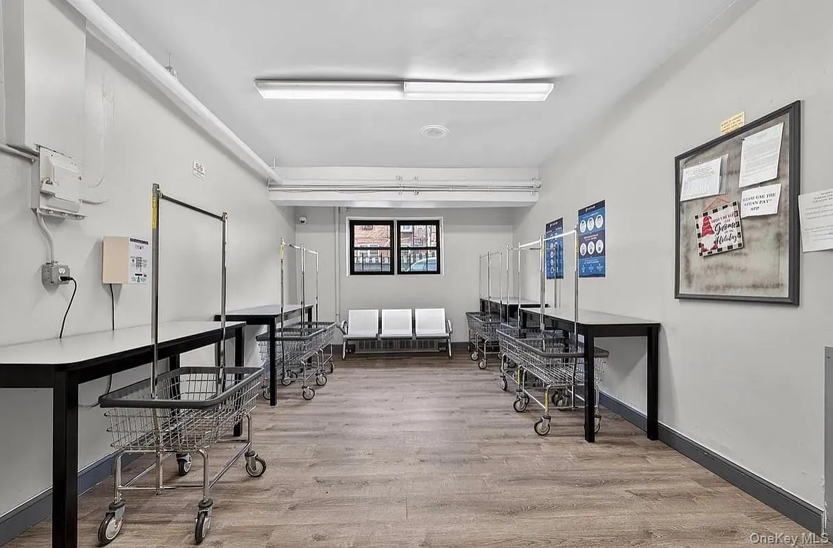 5803 Calloway Street, New York, NY, 1 Bedroom Bedrooms, 3 Rooms Rooms,1 BathroomBathrooms,Residential,For Rent,Calloway Street,0,1034984 5803 Calloway Street, New York, NY, 1 Bedroom Bedrooms, 3 Rooms Rooms,1 BathroomBathrooms,Residential,For Rent,Calloway Street,0,1034984
