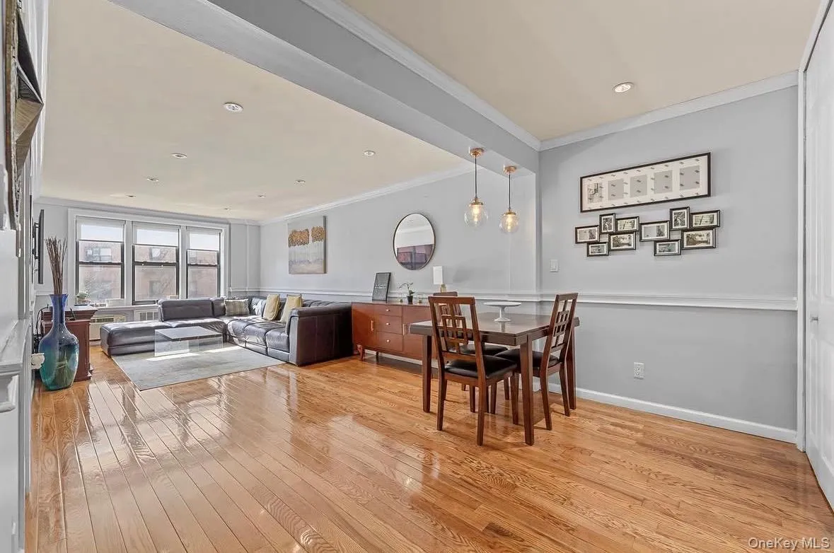 5803 Calloway Street, New York, NY, 1 Bedroom Bedrooms, 3 Rooms Rooms,1 BathroomBathrooms,Residential,For Rent,Calloway Street,0,1034984 5803 Calloway Street, New York, NY, 1 Bedroom Bedrooms, 3 Rooms Rooms,1 BathroomBathrooms,Residential,For Rent,Calloway Street,0,1034984