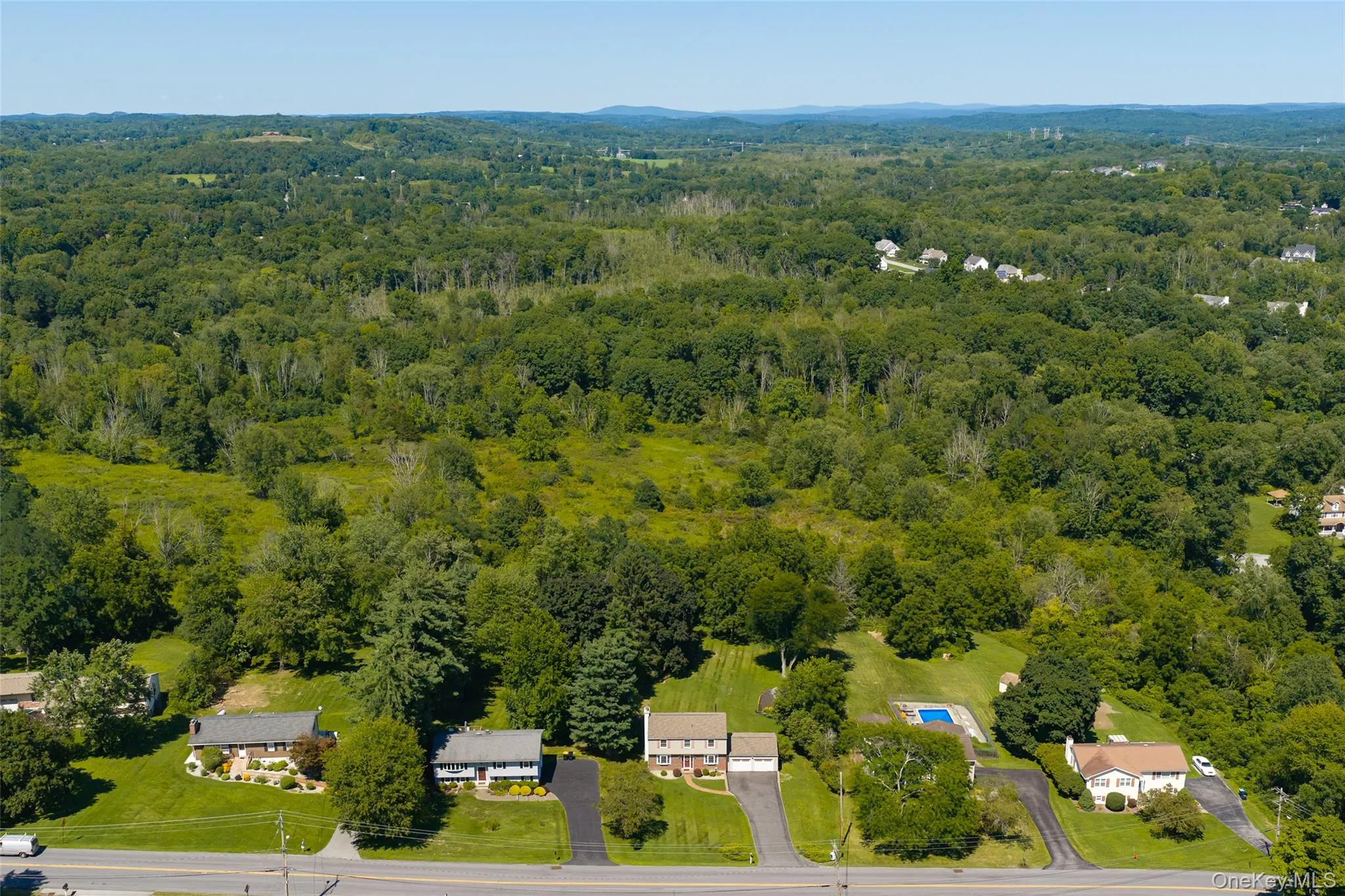 72 Hornbeck Road, Poughkeepsie (town), NY, 4 Bedrooms Bedrooms, 11 Rooms Rooms,2 BathroomsBathrooms,Residential,For Rent,Hornbeck,0,1034985 72 Hornbeck Road, Poughkeepsie (town), NY, 4 Bedrooms Bedrooms, 11 Rooms Rooms,2 BathroomsBathrooms,Residential,For Rent,Hornbeck,0,1034985