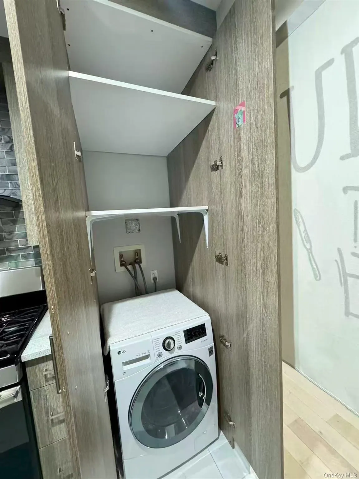31-12 38TH Avenue, New York, NY, 1 Bedroom Bedrooms, 4 Rooms Rooms,1 BathroomBathrooms,Residential,For Rent,38TH,0,1034988 31-12 38TH Avenue, New York, NY, 1 Bedroom Bedrooms, 4 Rooms Rooms,1 BathroomBathrooms,Residential,For Rent,38TH,0,1034988