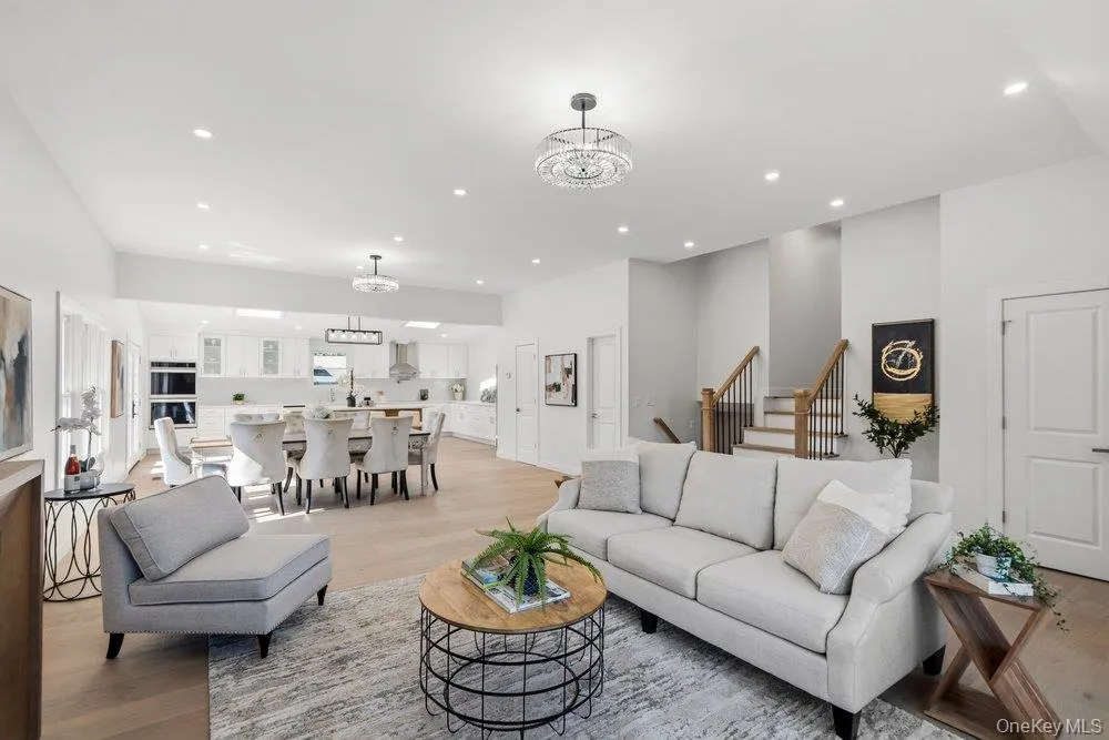 31 Seton Court, Oyster Bay, NY, 4 Bedrooms Bedrooms, 8 Rooms Rooms,4 BathroomsBathrooms,Residential,For Rent,Seton,0,1034992 31 Seton Court, Oyster Bay, NY, 4 Bedrooms Bedrooms, 8 Rooms Rooms,4 BathroomsBathrooms,Residential,For Rent,Seton,0,1034992