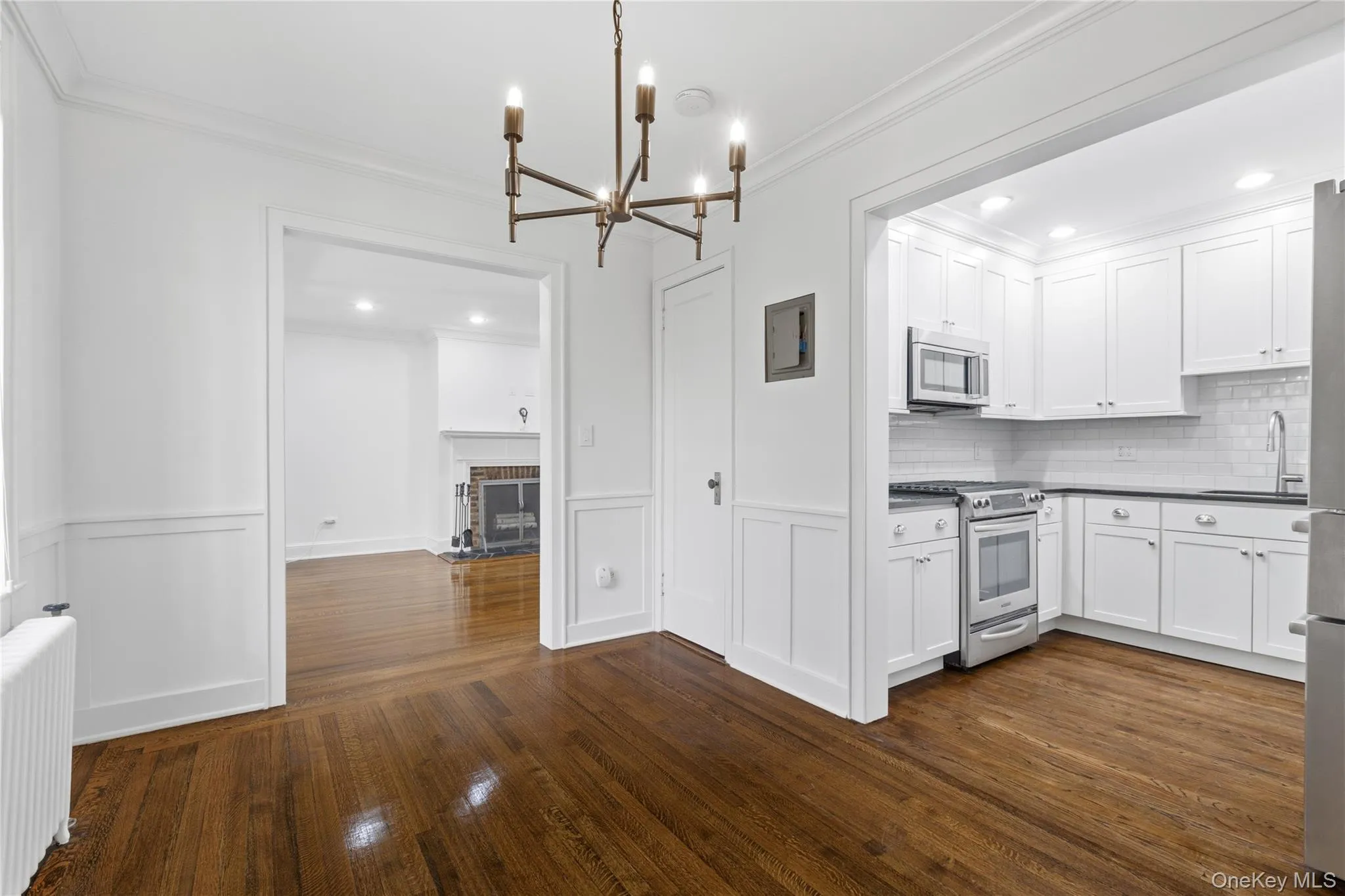 20 Broadway, White Plains, NY, 2 Bedrooms Bedrooms, 5 Rooms Rooms,1 BathroomBathrooms,Residential,For Rent,Broadway,0,1034993 20 Broadway, White Plains, NY, 2 Bedrooms Bedrooms, 5 Rooms Rooms,1 BathroomBathrooms,Residential,For Rent,Broadway,0,1034993