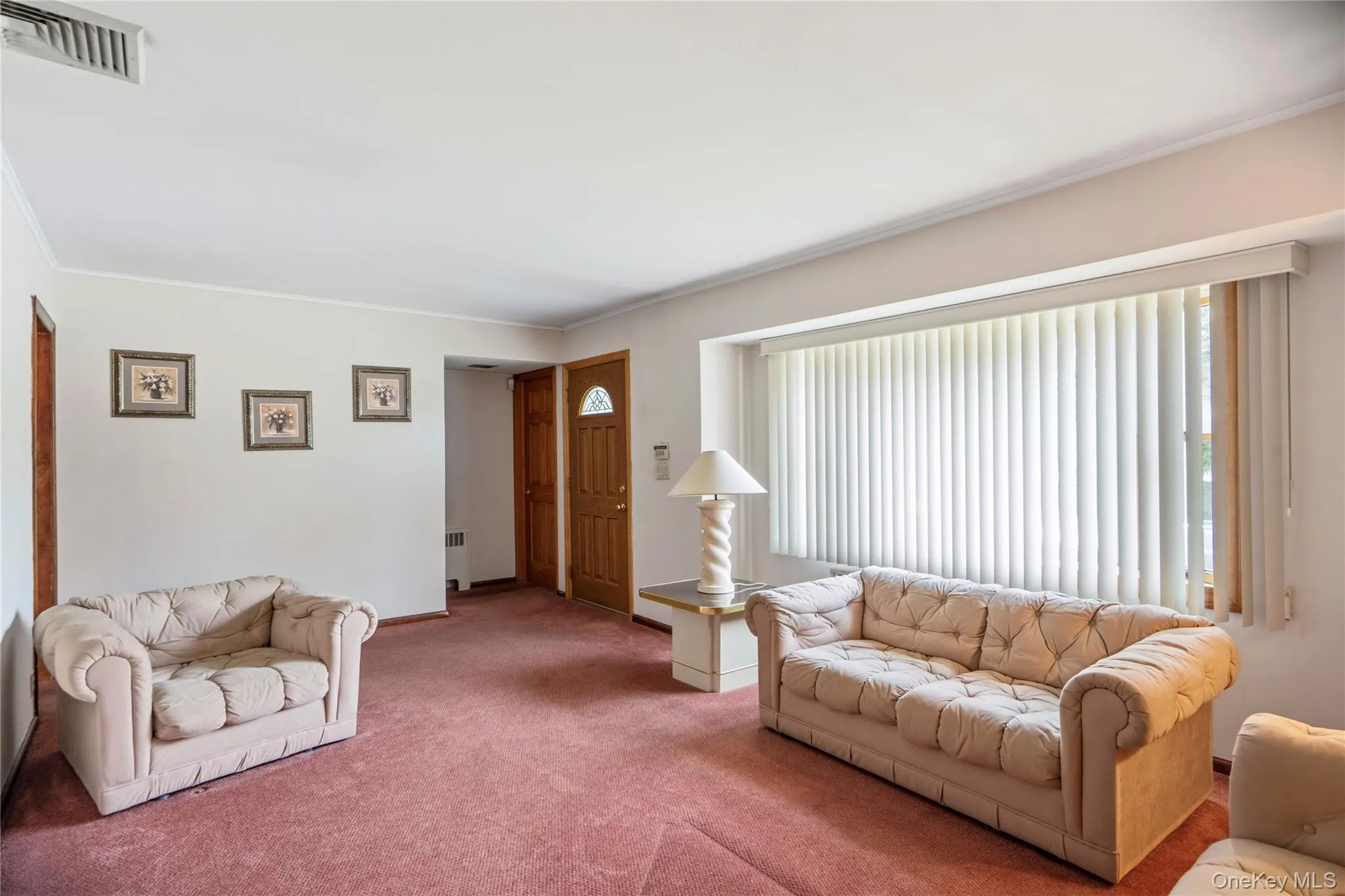 1451 Seamans Neck Road, Hempstead, NY, 4 Bedrooms Bedrooms, 10 Rooms Rooms,2 BathroomsBathrooms,Residential,For Rent,Seamans Neck,0,1034995 1451 Seamans Neck Road, Hempstead, NY, 4 Bedrooms Bedrooms, 10 Rooms Rooms,2 BathroomsBathrooms,Residential,For Rent,Seamans Neck,0,1034995