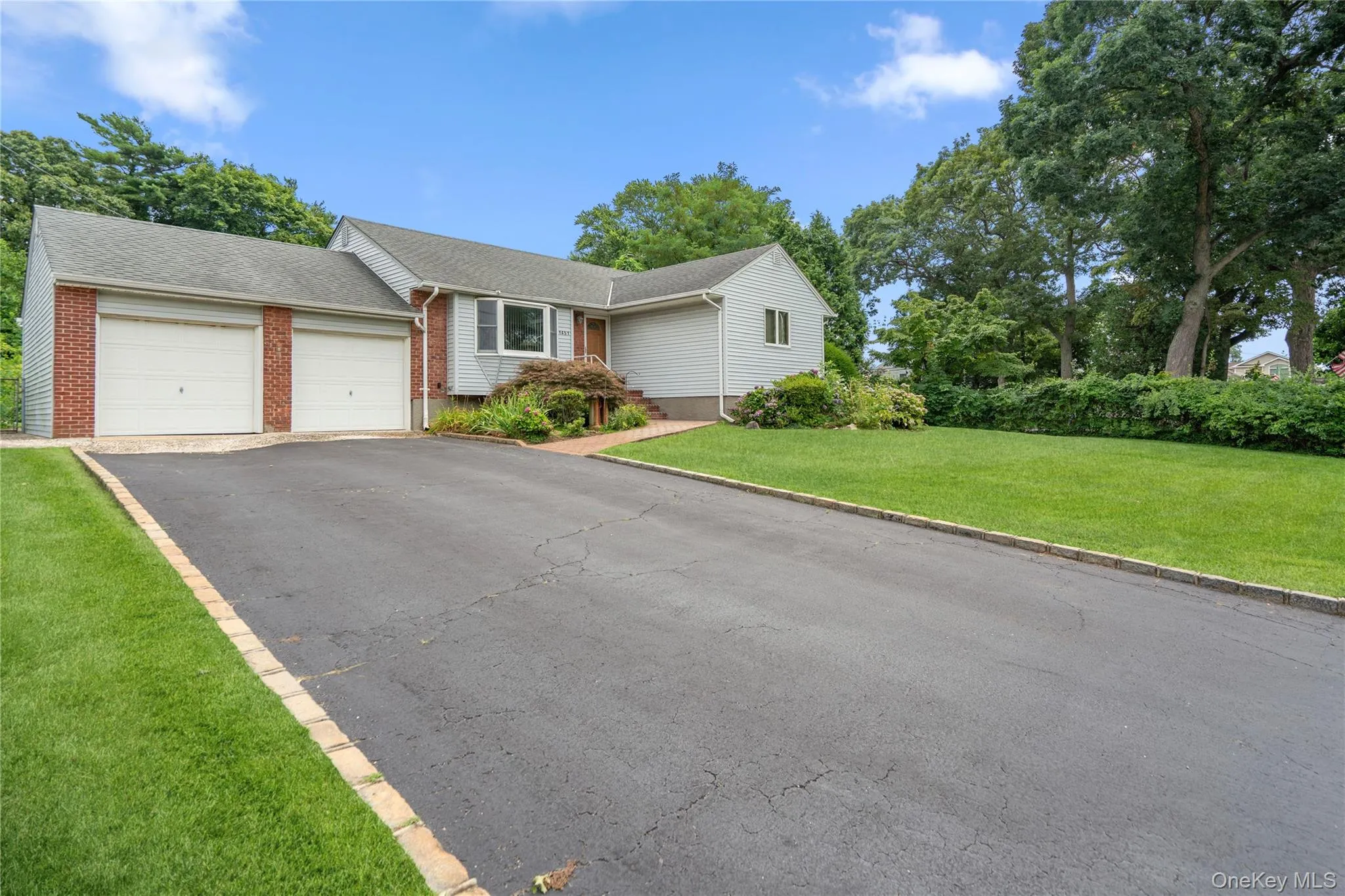 1451 Seamans Neck Road, Hempstead, NY, 4 Bedrooms Bedrooms, 10 Rooms Rooms,2 BathroomsBathrooms,Residential,For Rent,Seamans Neck,0,1034995 1451 Seamans Neck Road, Hempstead, NY, 4 Bedrooms Bedrooms, 10 Rooms Rooms,2 BathroomsBathrooms,Residential,For Rent,Seamans Neck,0,1034995