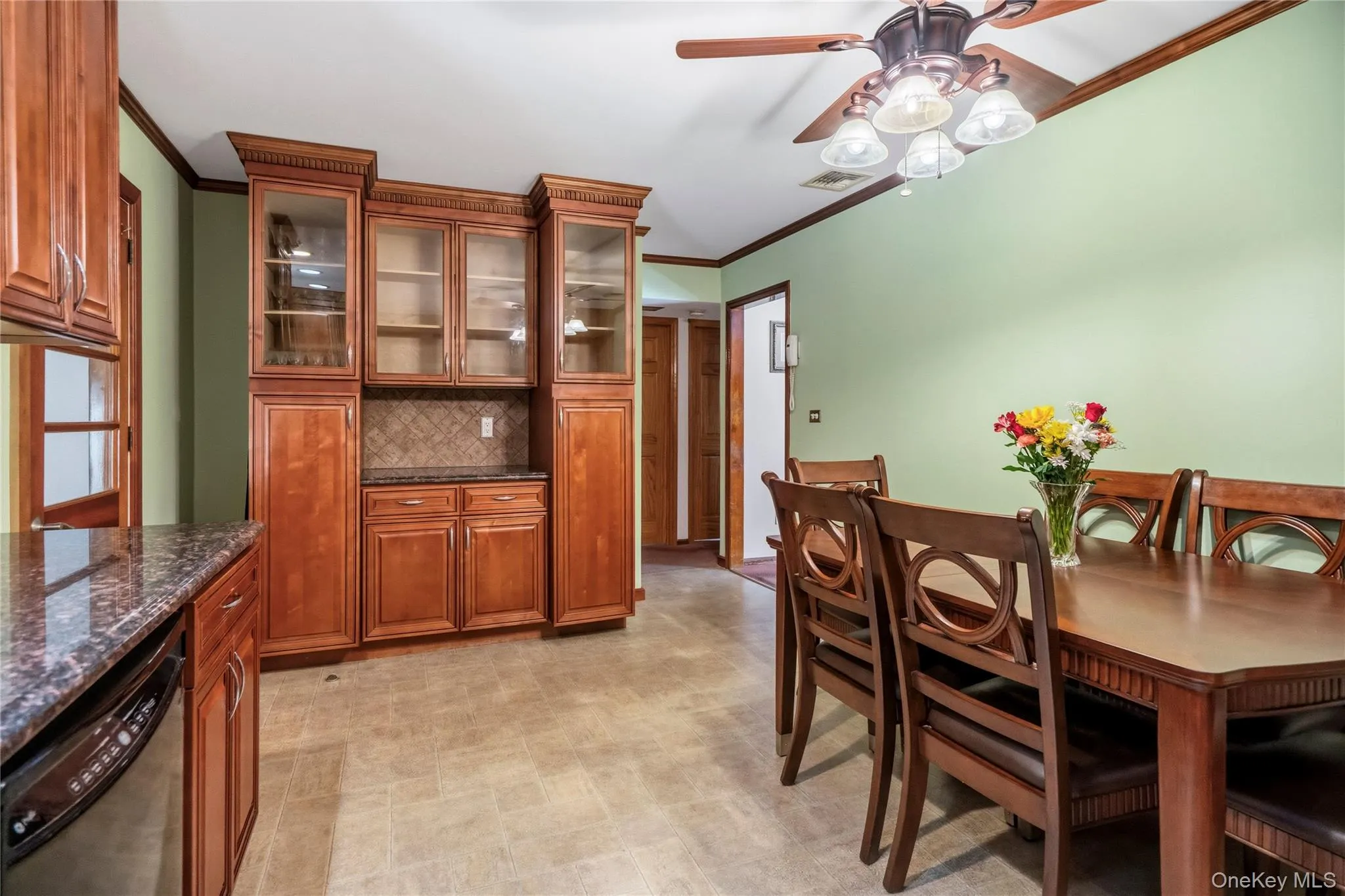 1451 Seamans Neck Road, Hempstead, NY, 4 Bedrooms Bedrooms, 10 Rooms Rooms,2 BathroomsBathrooms,Residential,For Rent,Seamans Neck,0,1034995 1451 Seamans Neck Road, Hempstead, NY, 4 Bedrooms Bedrooms, 10 Rooms Rooms,2 BathroomsBathrooms,Residential,For Rent,Seamans Neck,0,1034995