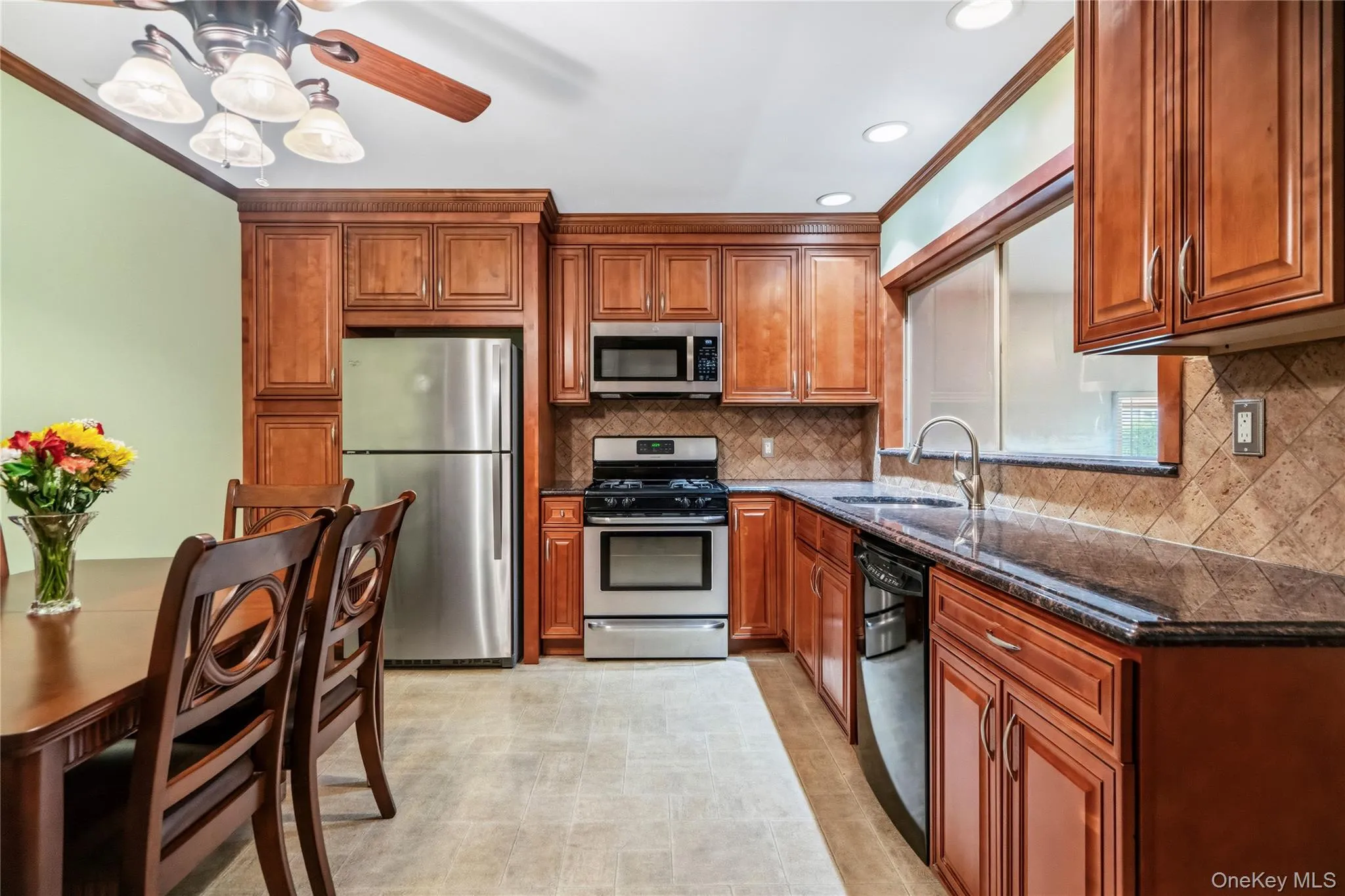 1451 Seamans Neck Road, Hempstead, NY, 4 Bedrooms Bedrooms, 10 Rooms Rooms,2 BathroomsBathrooms,Residential,For Rent,Seamans Neck,0,1034995 1451 Seamans Neck Road, Hempstead, NY, 4 Bedrooms Bedrooms, 10 Rooms Rooms,2 BathroomsBathrooms,Residential,For Rent,Seamans Neck,0,1034995