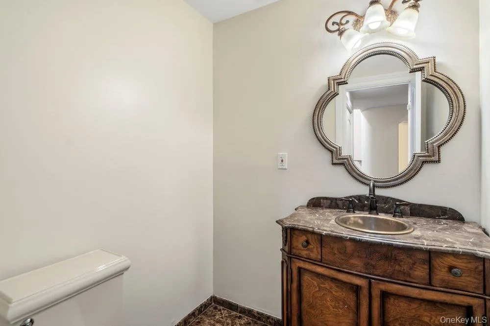 Powder Room Powder Room