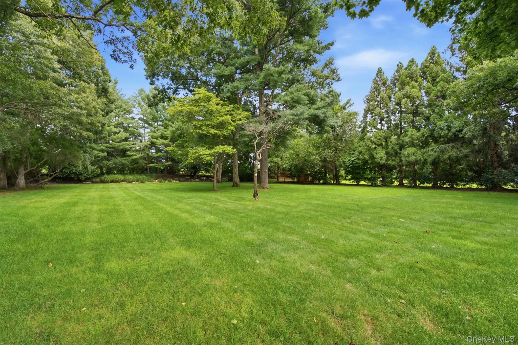 14 Dupont Court, Huntington, NY, 5 Bedrooms Bedrooms, 10 Rooms Rooms,3 BathroomsBathrooms,Residential,For Rent,Dupont,0,1034999 14 Dupont Court, Huntington, NY, 5 Bedrooms Bedrooms, 10 Rooms Rooms,3 BathroomsBathrooms,Residential,For Rent,Dupont,0,1034999