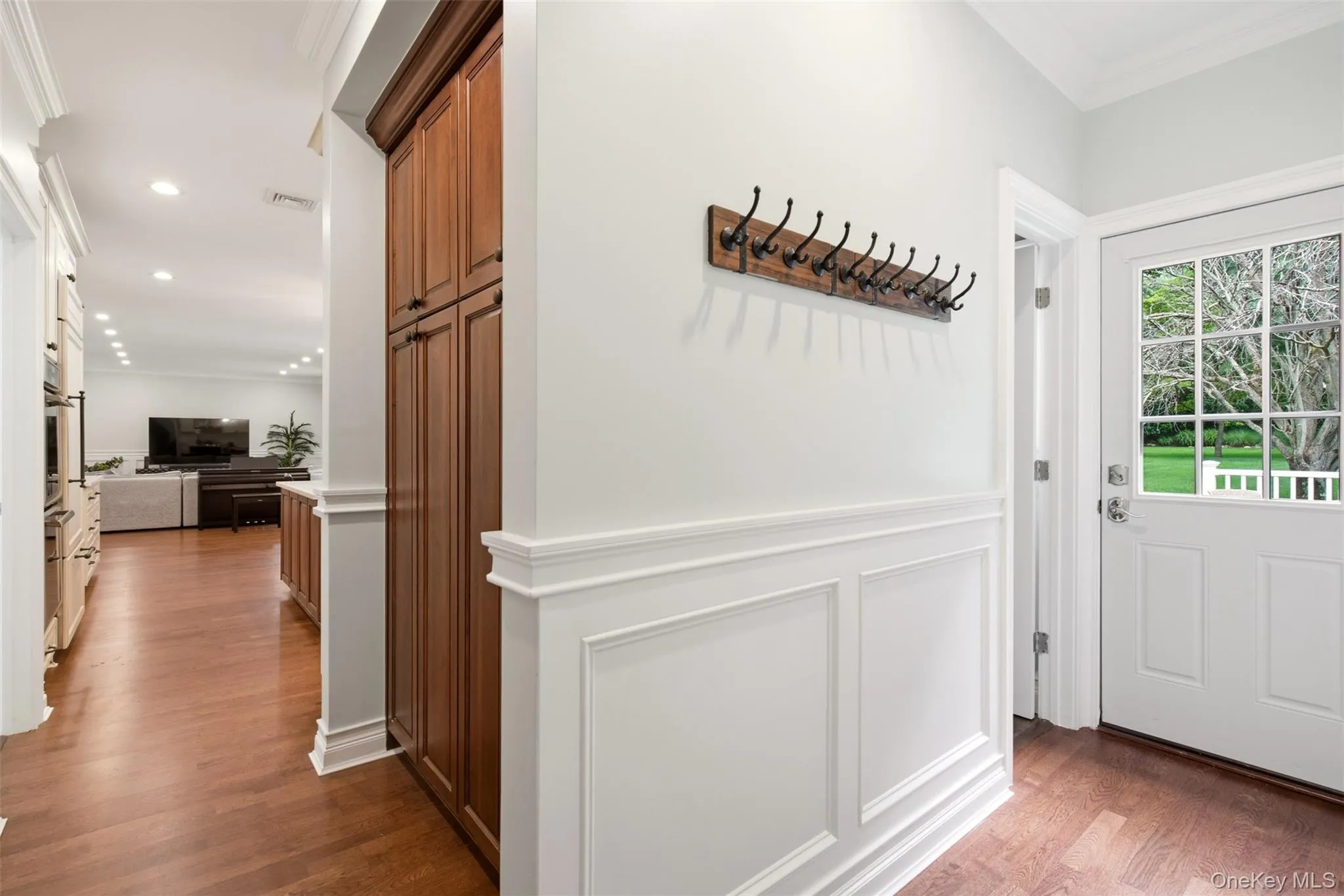 14 Dupont Court, Huntington, NY, 5 Bedrooms Bedrooms, 10 Rooms Rooms,3 BathroomsBathrooms,Residential,For Rent,Dupont,0,1034999 14 Dupont Court, Huntington, NY, 5 Bedrooms Bedrooms, 10 Rooms Rooms,3 BathroomsBathrooms,Residential,For Rent,Dupont,0,1034999