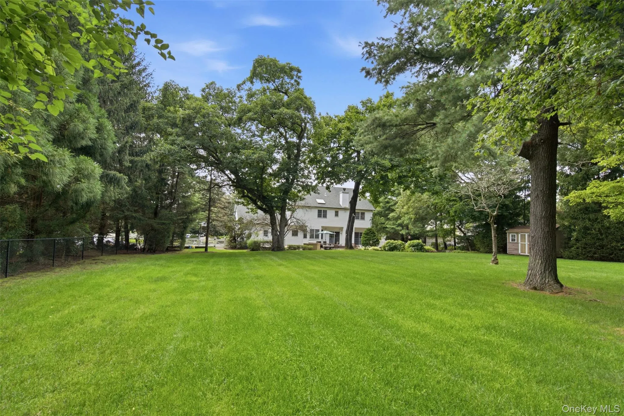 14 Dupont Court, Huntington, NY, 5 Bedrooms Bedrooms, 10 Rooms Rooms,3 BathroomsBathrooms,Residential,For Rent,Dupont,0,1034999 14 Dupont Court, Huntington, NY, 5 Bedrooms Bedrooms, 10 Rooms Rooms,3 BathroomsBathrooms,Residential,For Rent,Dupont,0,1034999