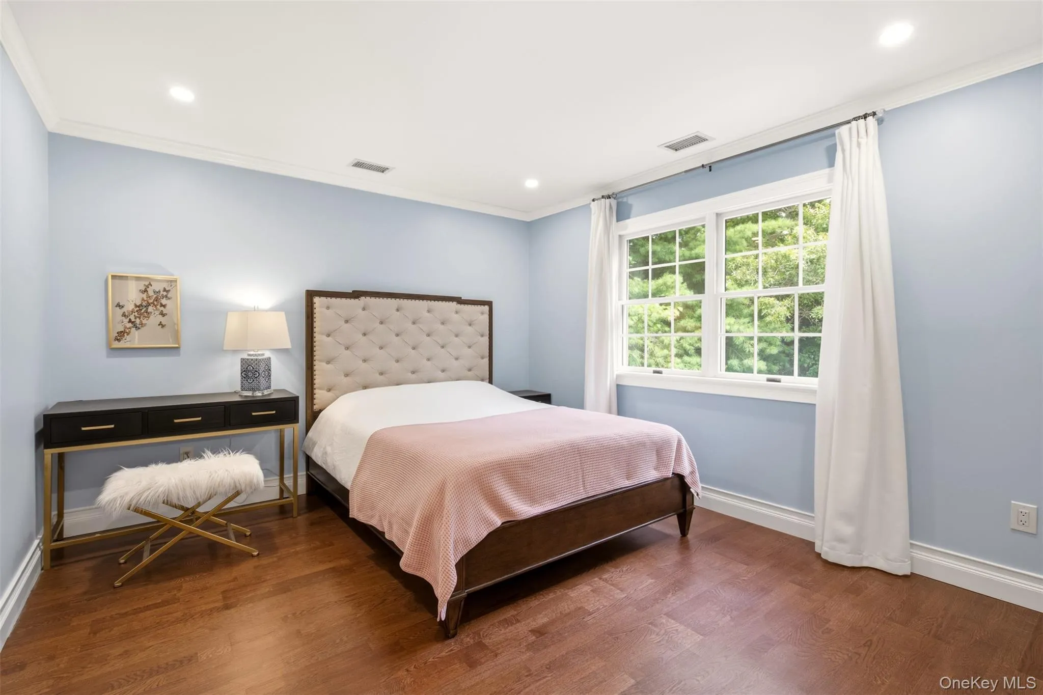 14 Dupont Court, Huntington, NY, 5 Bedrooms Bedrooms, 10 Rooms Rooms,3 BathroomsBathrooms,Residential,For Rent,Dupont,0,1034999 14 Dupont Court, Huntington, NY, 5 Bedrooms Bedrooms, 10 Rooms Rooms,3 BathroomsBathrooms,Residential,For Rent,Dupont,0,1034999