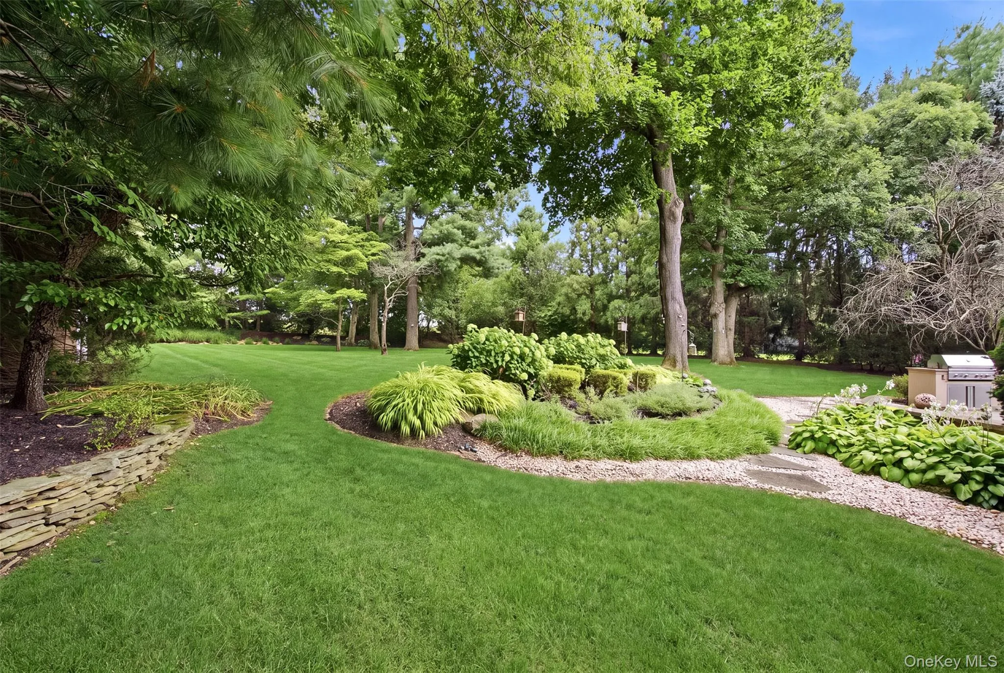 14 Dupont Court, Huntington, NY, 5 Bedrooms Bedrooms, 10 Rooms Rooms,3 BathroomsBathrooms,Residential,For Rent,Dupont,0,1034999 14 Dupont Court, Huntington, NY, 5 Bedrooms Bedrooms, 10 Rooms Rooms,3 BathroomsBathrooms,Residential,For Rent,Dupont,0,1034999