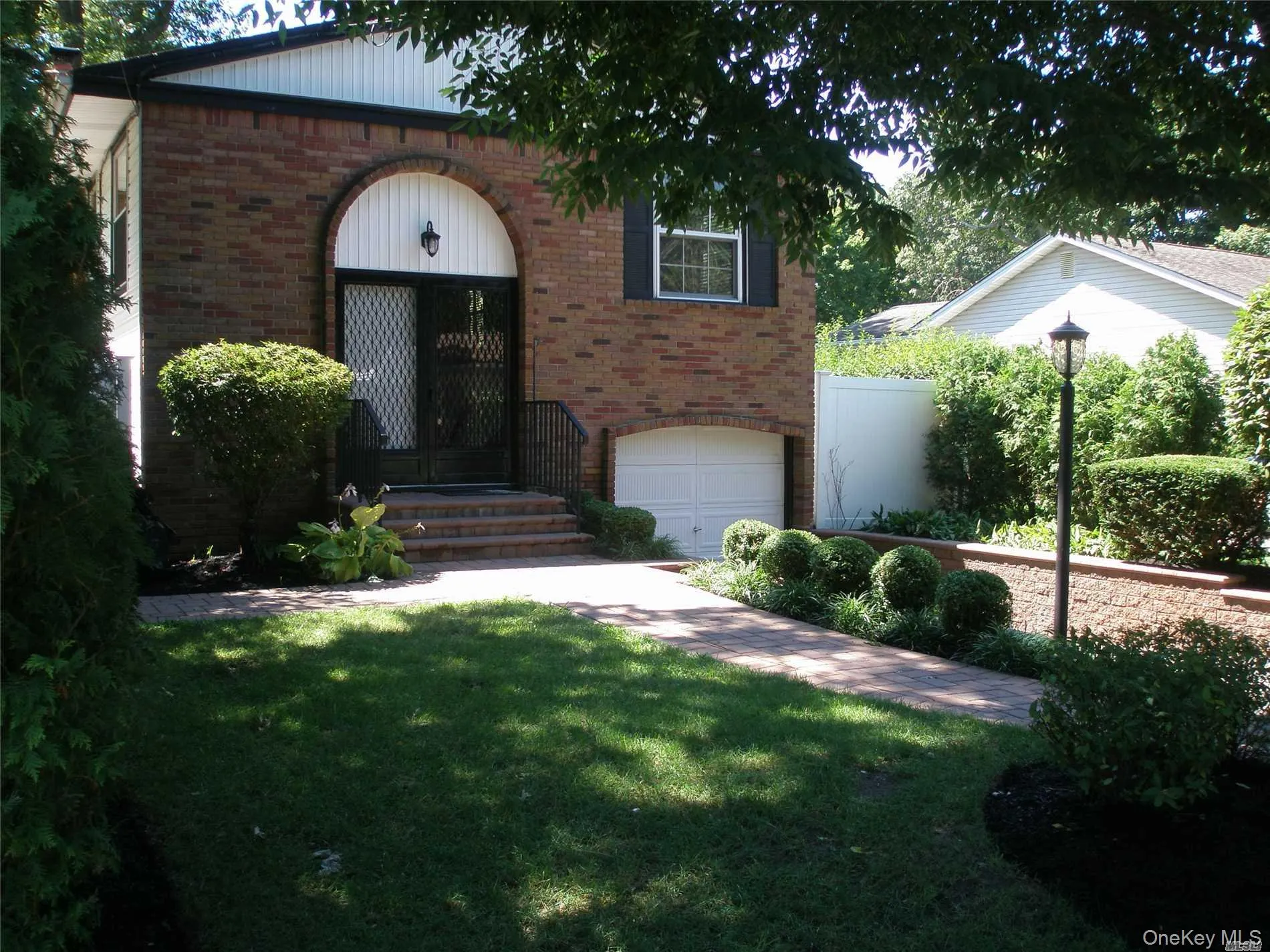 4924 Express Dr South, Islip, NY, 4 Bedrooms Bedrooms, 10 Rooms Rooms,2 BathroomsBathrooms,Residential Lease,For Rent,Express Dr South,0,1035001 4924 Express Dr South, Islip, NY, 4 Bedrooms Bedrooms, 10 Rooms Rooms,2 BathroomsBathrooms,Residential Lease,For Rent,Express Dr South,0,1035001