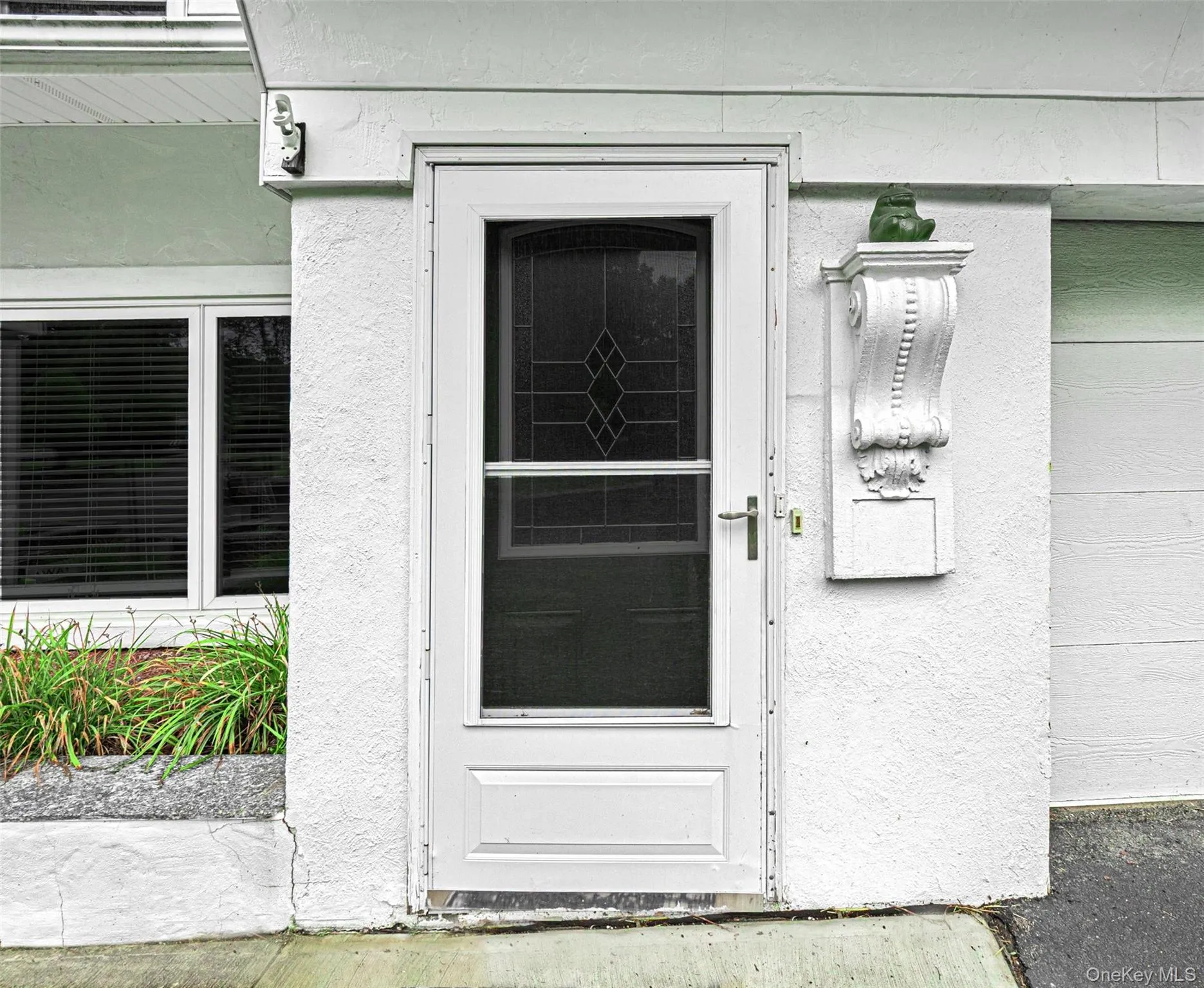 49 Interlochen Parkway, Monroe, NY, 6 Bedrooms Bedrooms, 10 Rooms Rooms,3 BathroomsBathrooms,Residential,For Rent,Interlochen,0,1035008 49 Interlochen Parkway, Monroe, NY, 6 Bedrooms Bedrooms, 10 Rooms Rooms,3 BathroomsBathrooms,Residential,For Rent,Interlochen,0,1035008