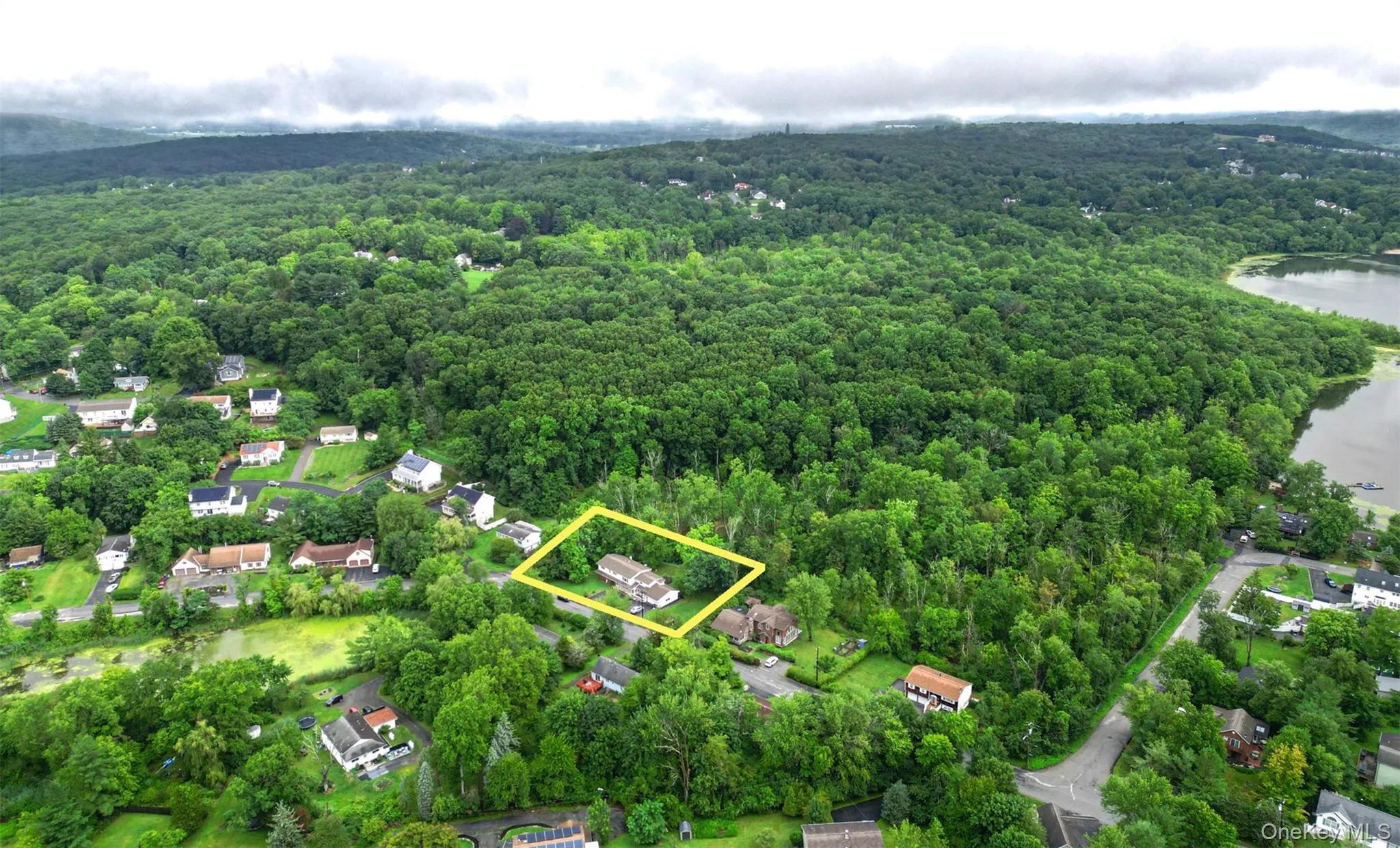 49 Interlochen Parkway, Monroe, NY, 6 Bedrooms Bedrooms, 10 Rooms Rooms,3 BathroomsBathrooms,Residential,For Rent,Interlochen,0,1035008 49 Interlochen Parkway, Monroe, NY, 6 Bedrooms Bedrooms, 10 Rooms Rooms,3 BathroomsBathrooms,Residential,For Rent,Interlochen,0,1035008