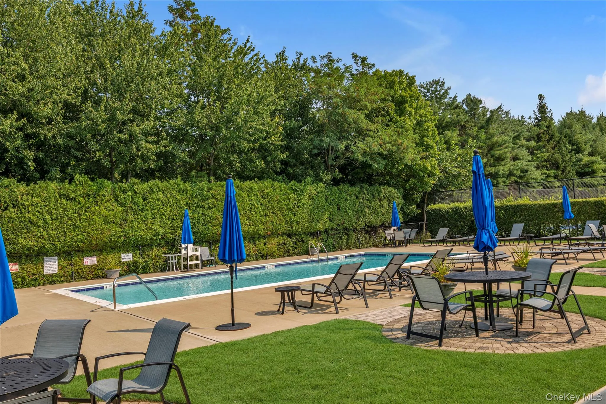 26 Scarborough Drive, Smithtown, NY, 2 Bedrooms Bedrooms, 8 Rooms Rooms,2 BathroomsBathrooms,Residential,For Rent,Scarborough,0,1035010 26 Scarborough Drive, Smithtown, NY, 2 Bedrooms Bedrooms, 8 Rooms Rooms,2 BathroomsBathrooms,Residential,For Rent,Scarborough,0,1035010