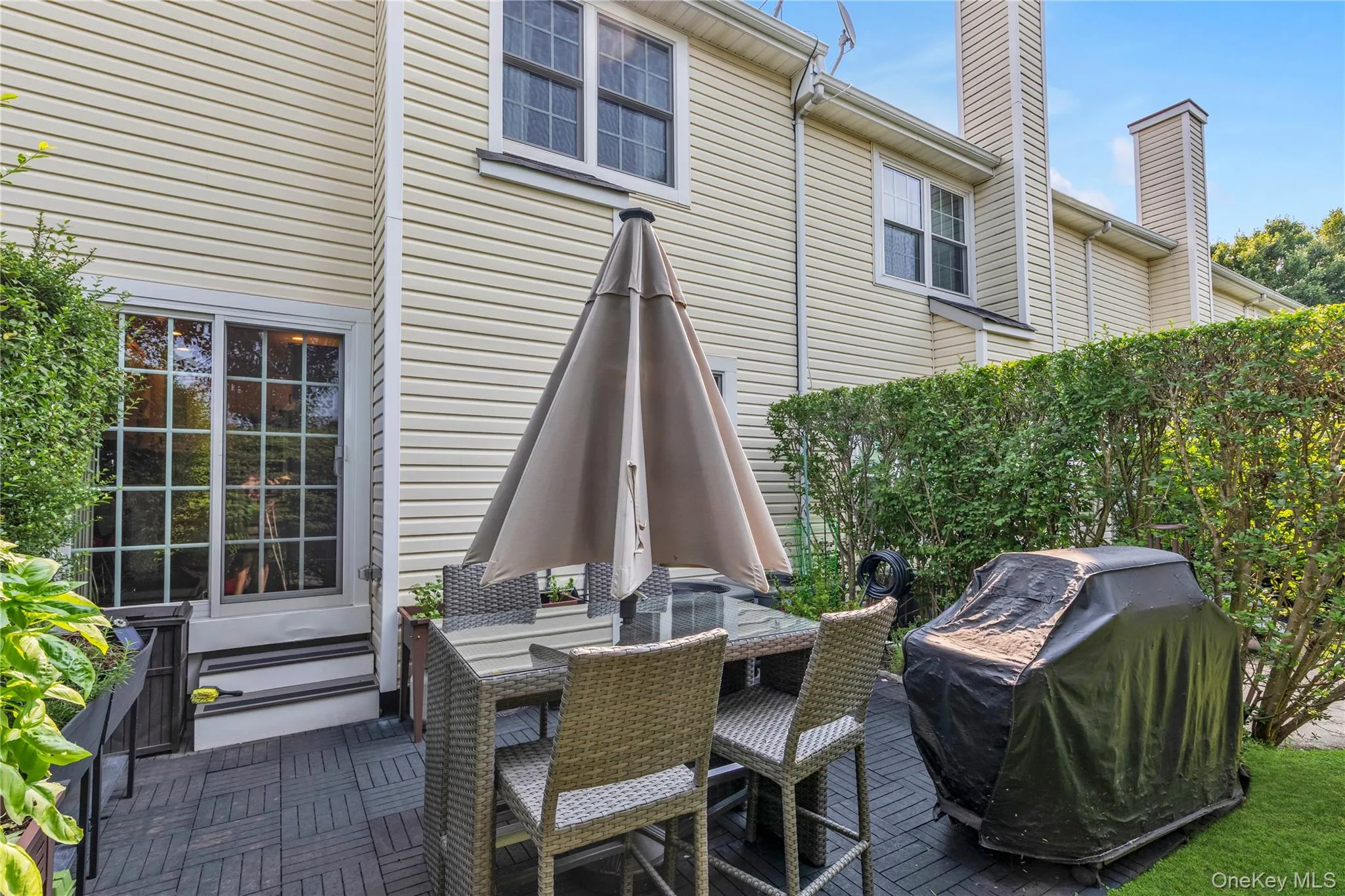 26 Scarborough Drive, Smithtown, NY, 2 Bedrooms Bedrooms, 8 Rooms Rooms,2 BathroomsBathrooms,Residential,For Rent,Scarborough,0,1035010 26 Scarborough Drive, Smithtown, NY, 2 Bedrooms Bedrooms, 8 Rooms Rooms,2 BathroomsBathrooms,Residential,For Rent,Scarborough,0,1035010